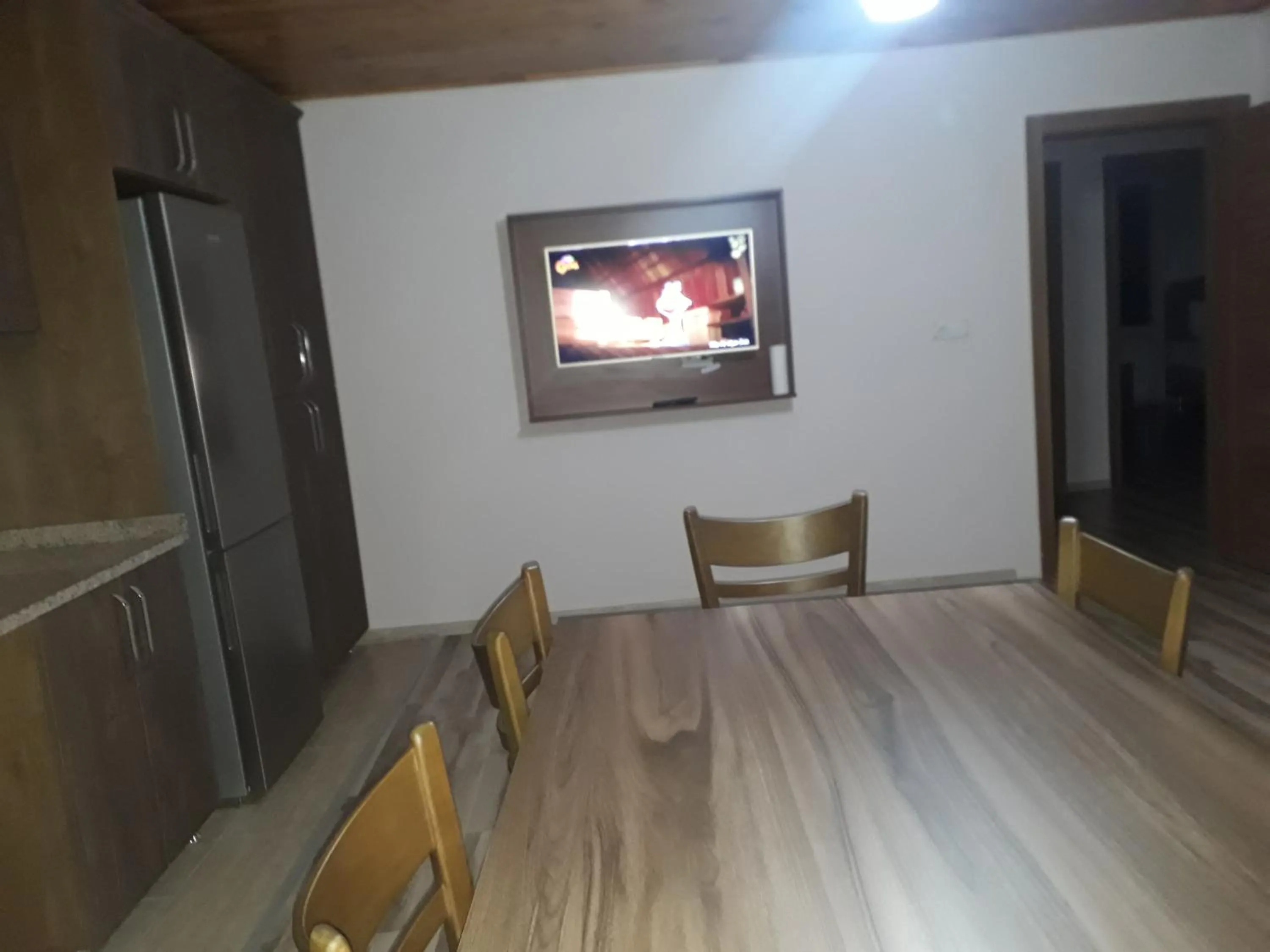 Kitchen or kitchenette in Erdem Apart Otel