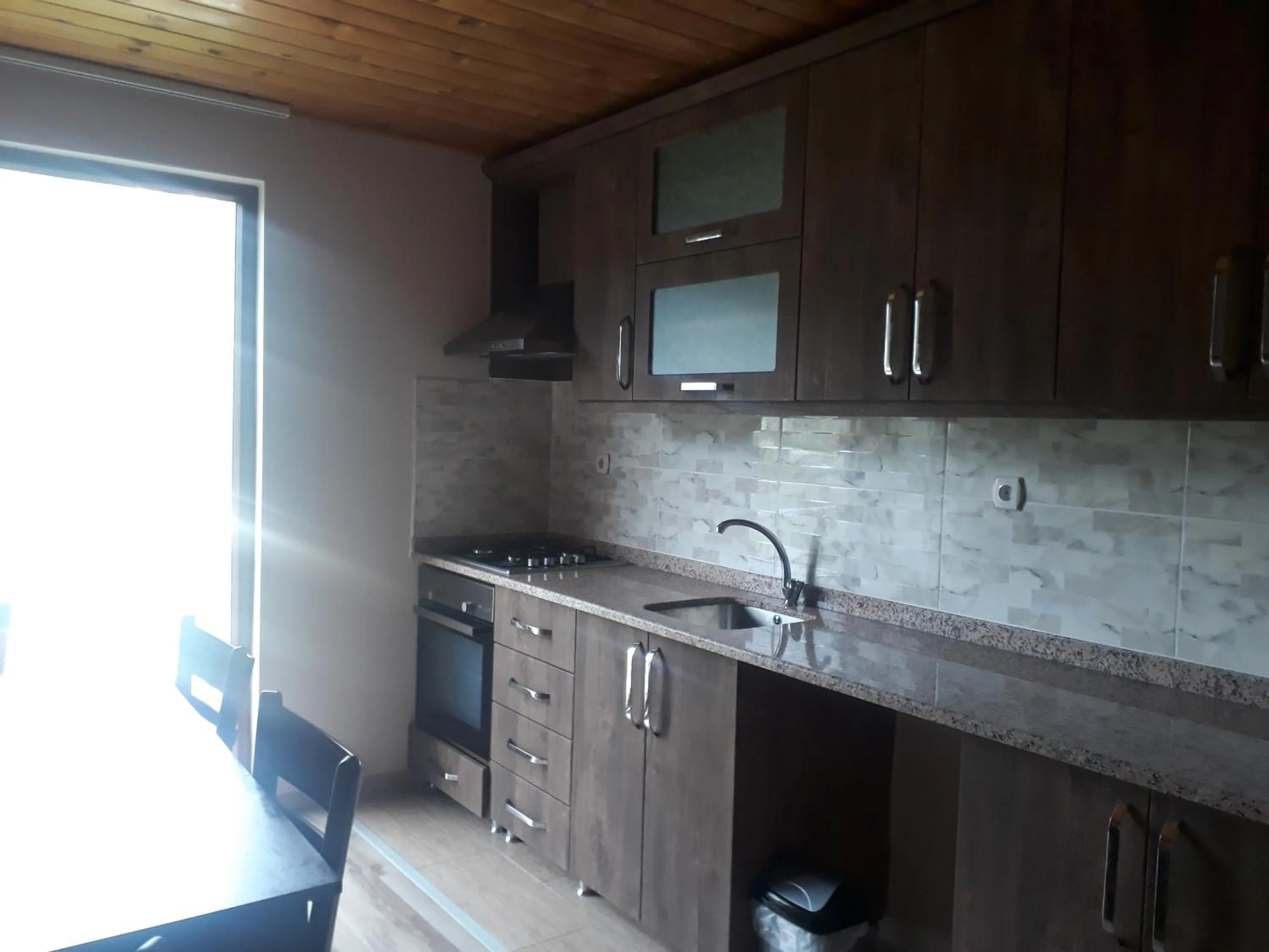 Kitchen or kitchenette in Erdem Apart Otel