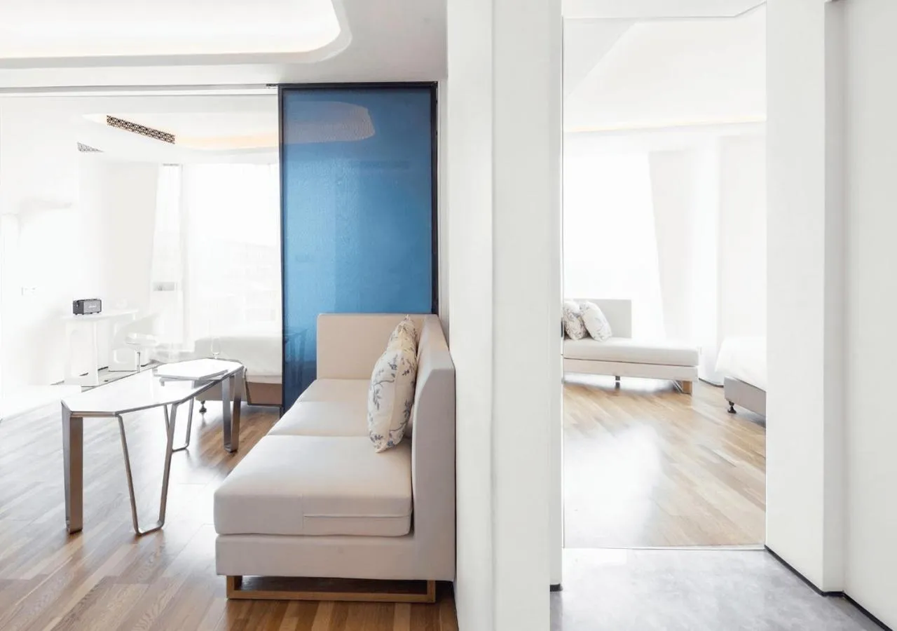 FlyZoo Hotel - Alibaba Future Hotel