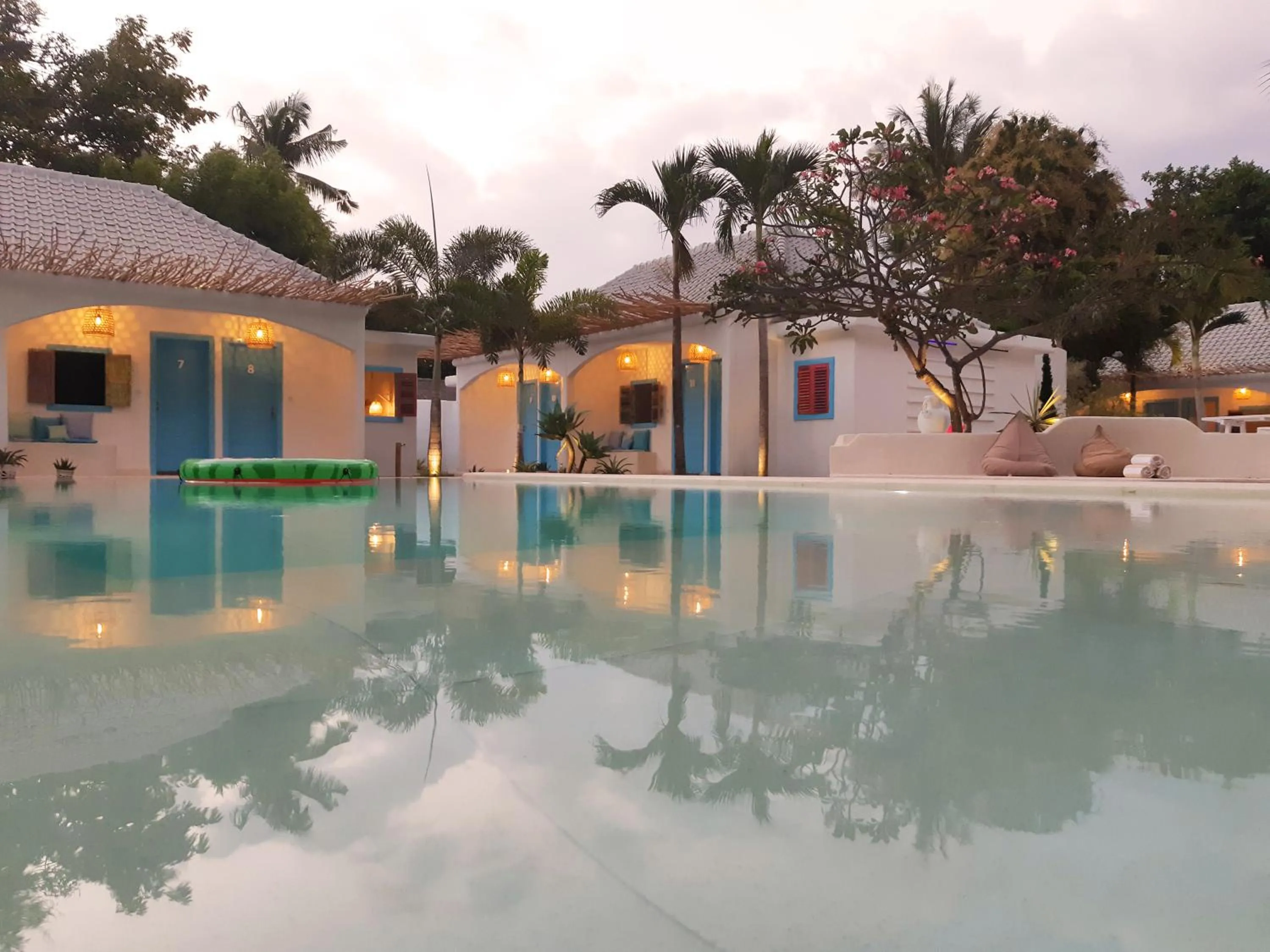 Patio in The Koho Air Hotel