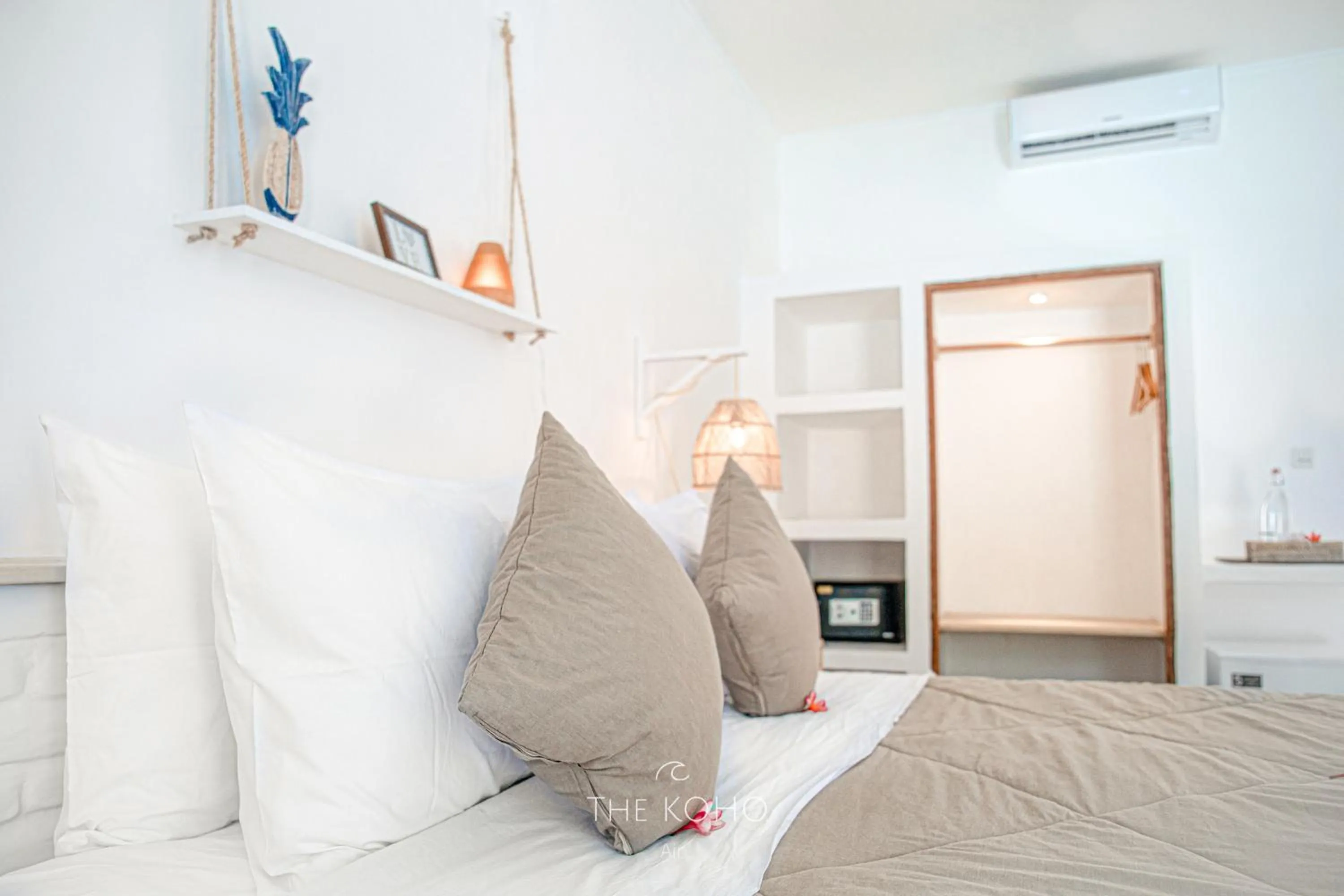 Bed in The Koho Air Hotel