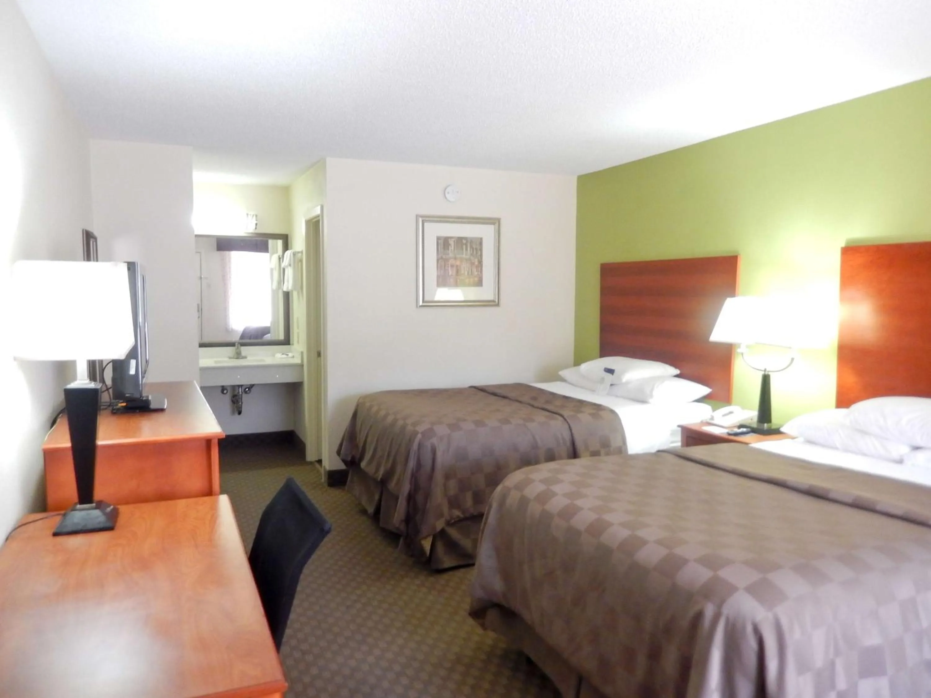 TV and multimedia, Bed in Motel 6-Luling, LA