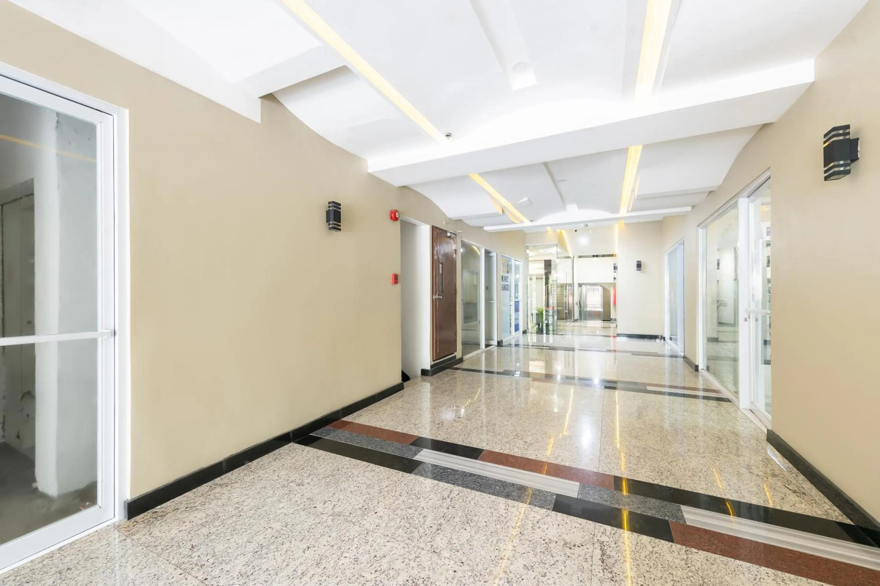 Lobby or reception in Bay Area Suites Manila