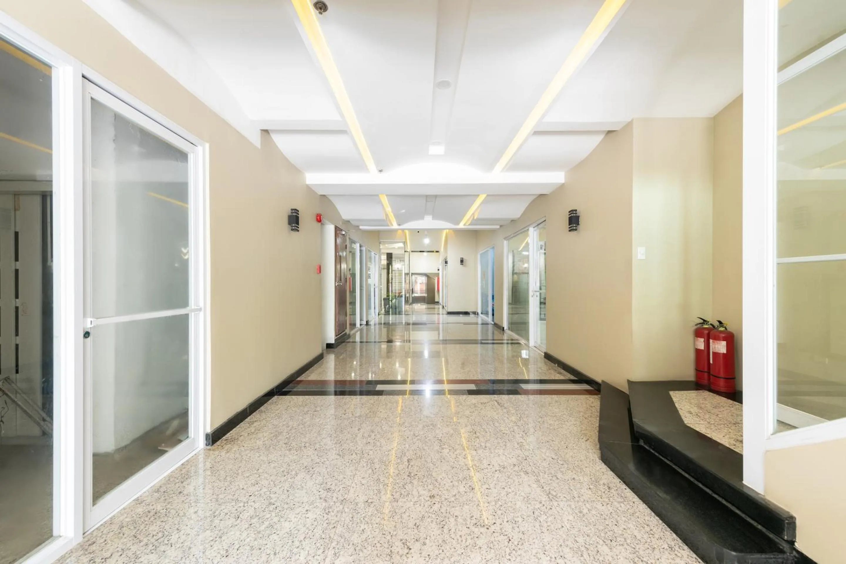 Lobby or reception in Bay Area Suites Manila