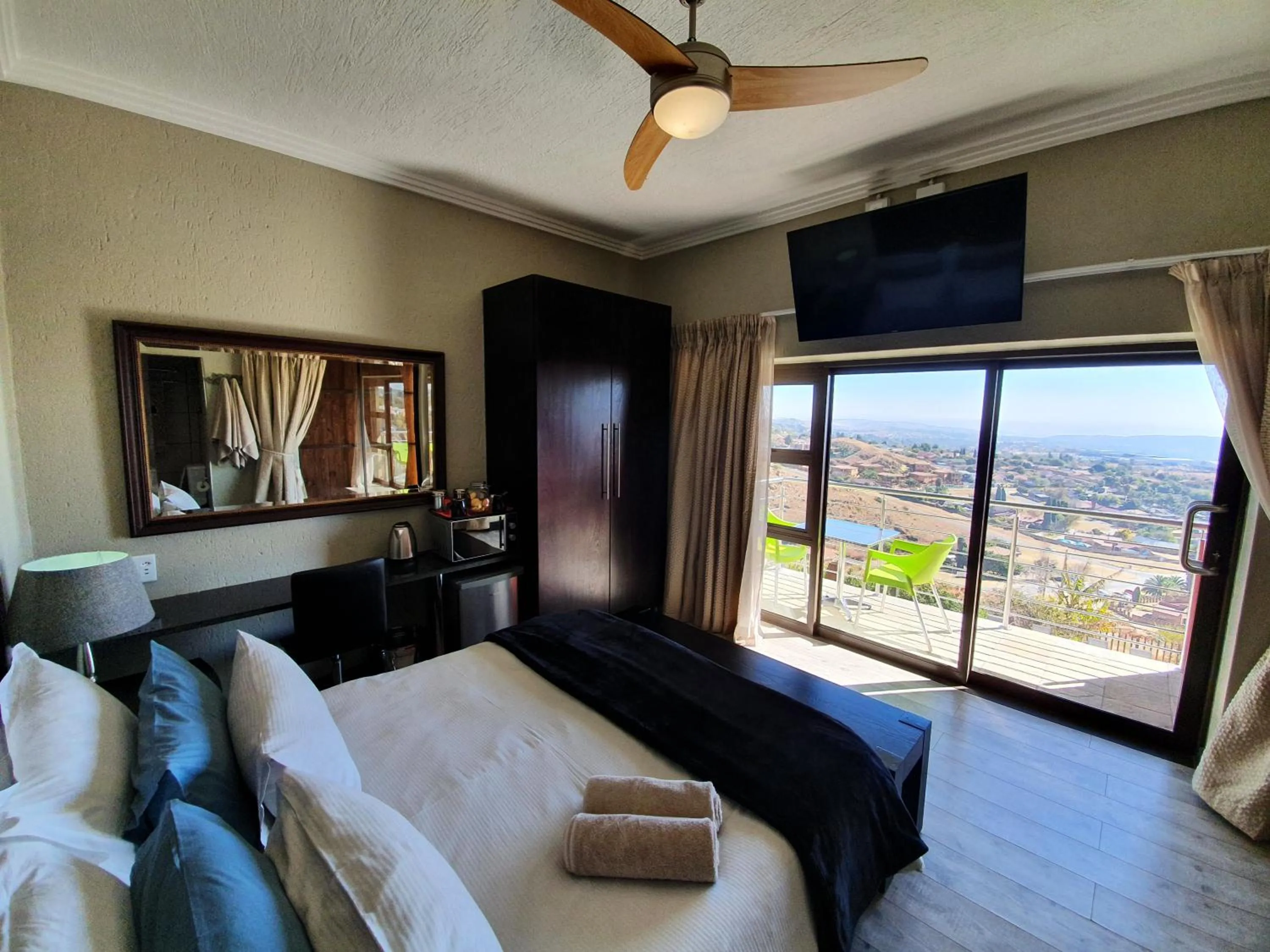 Bed in Weston Guest House Krugersdorp