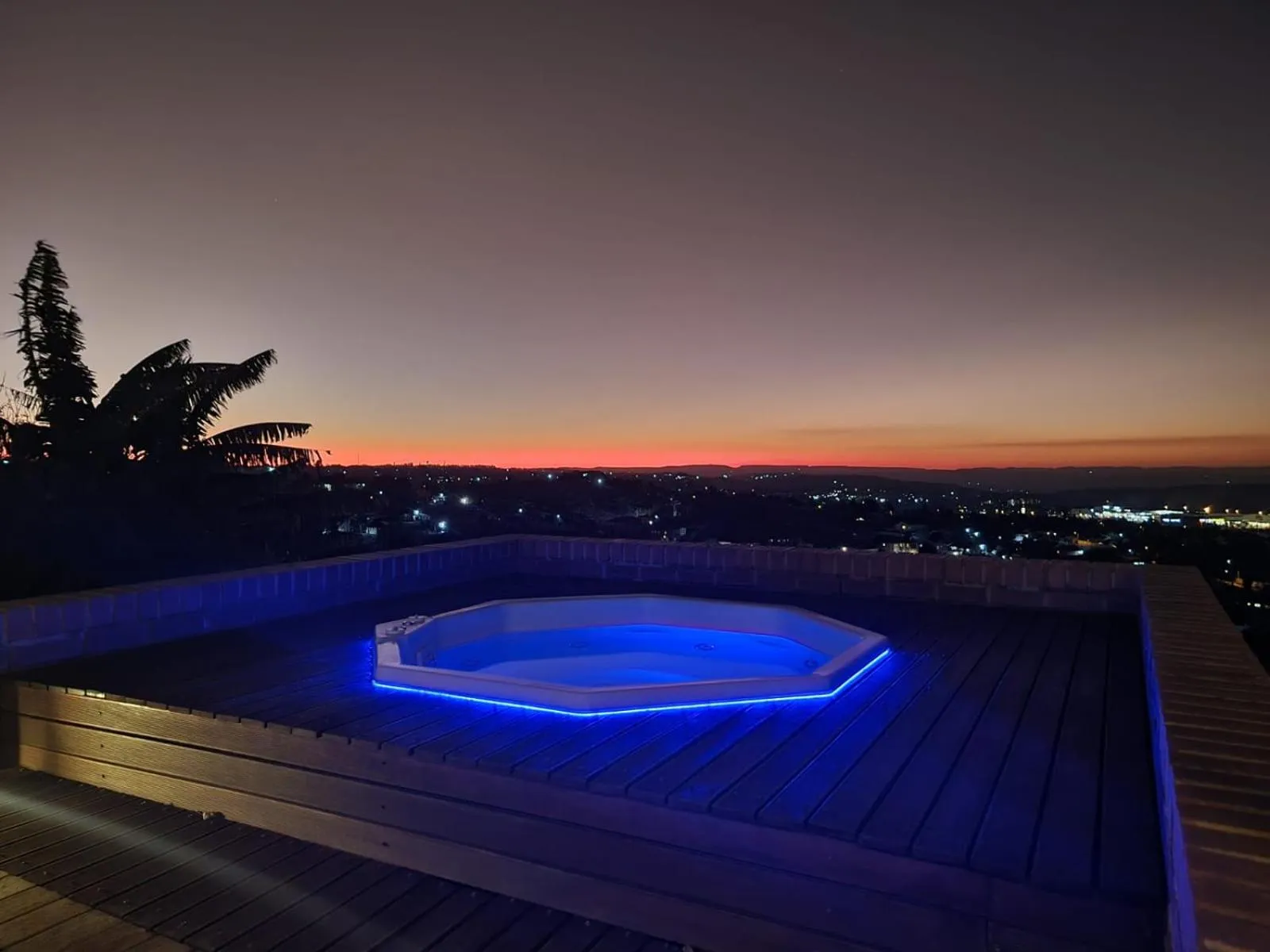 Hot Tub in Weston Guest House Krugersdorp