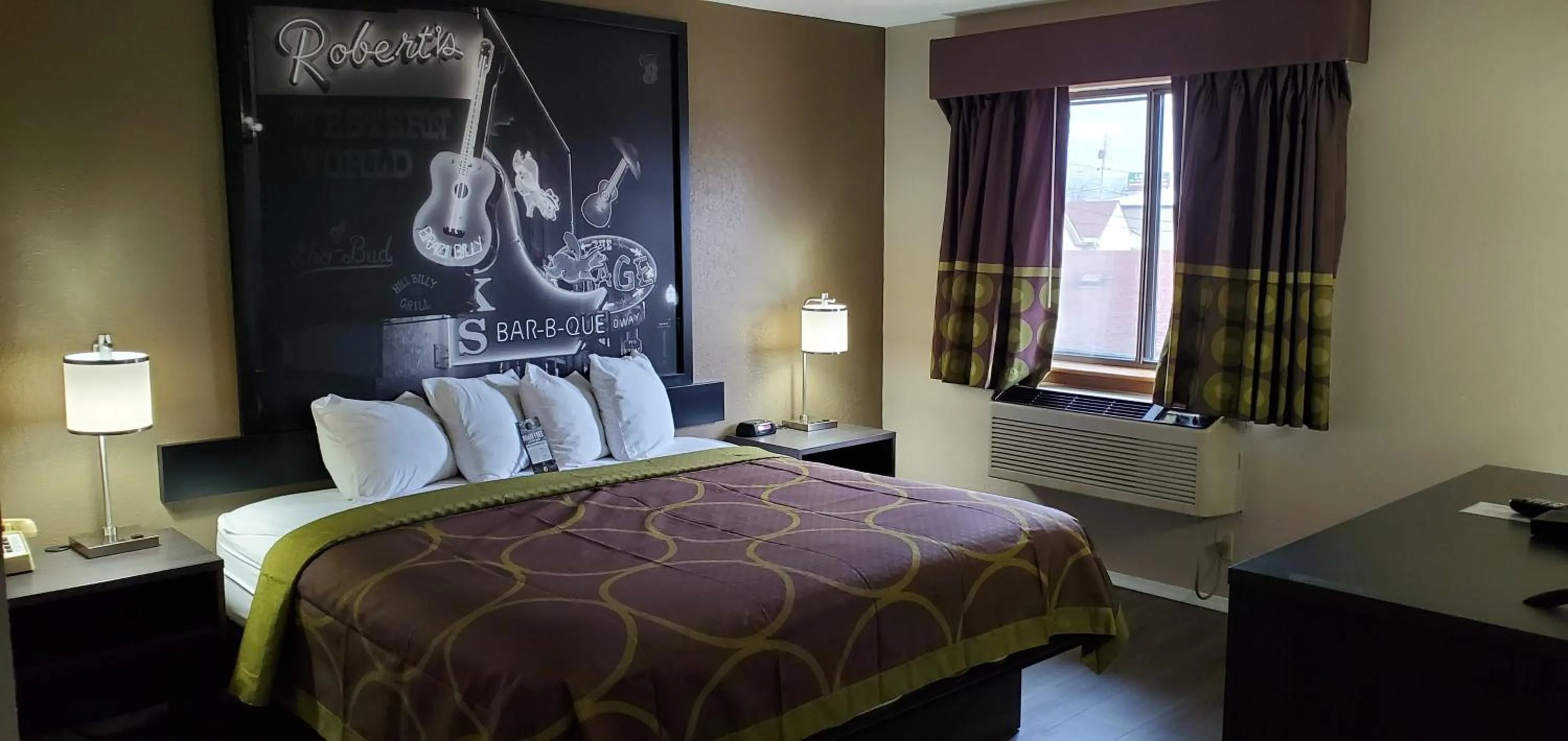 Bedroom in Super 8 by Wyndham Paris