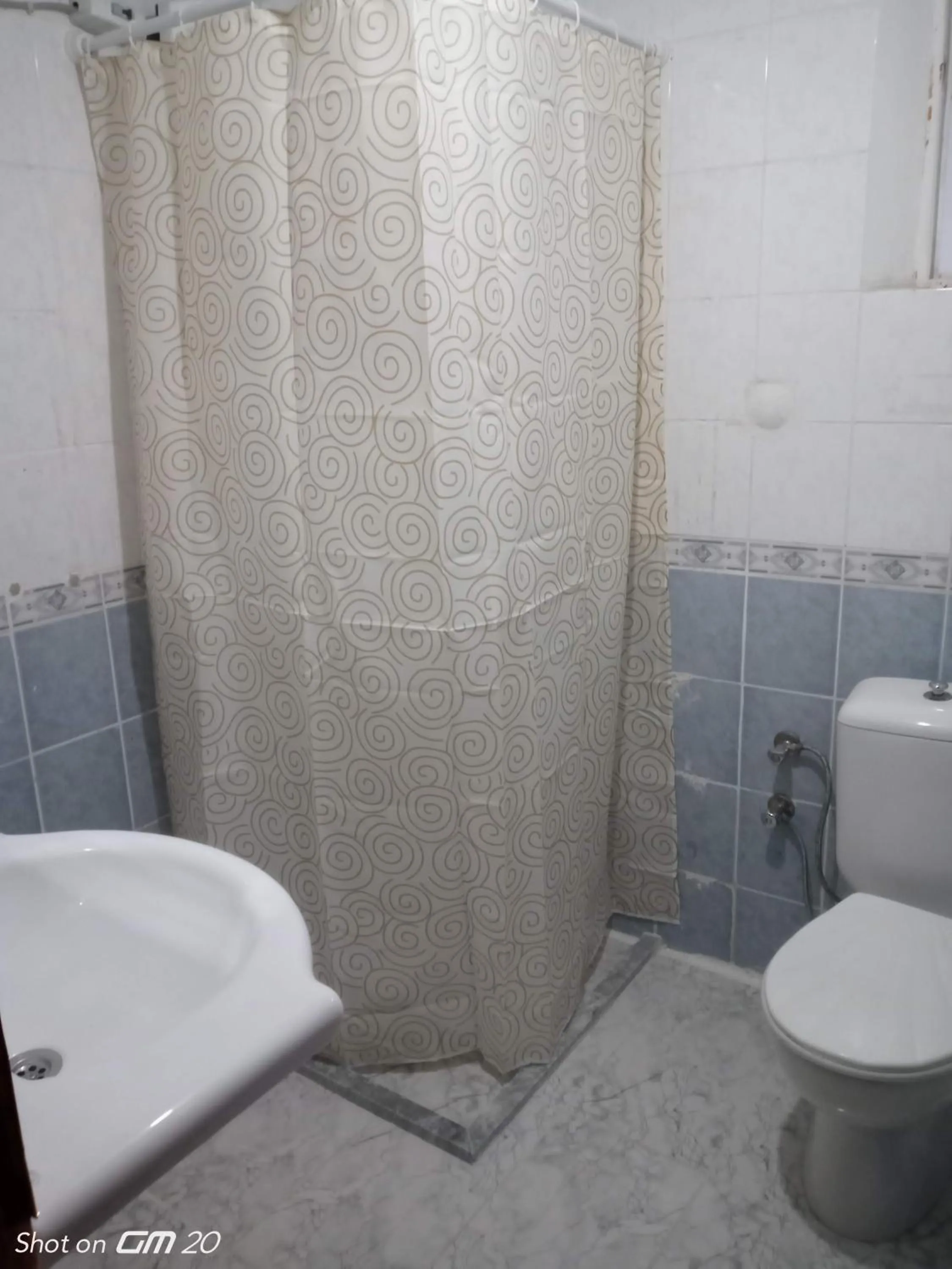 Bathroom in HZD Apartments Hostel
