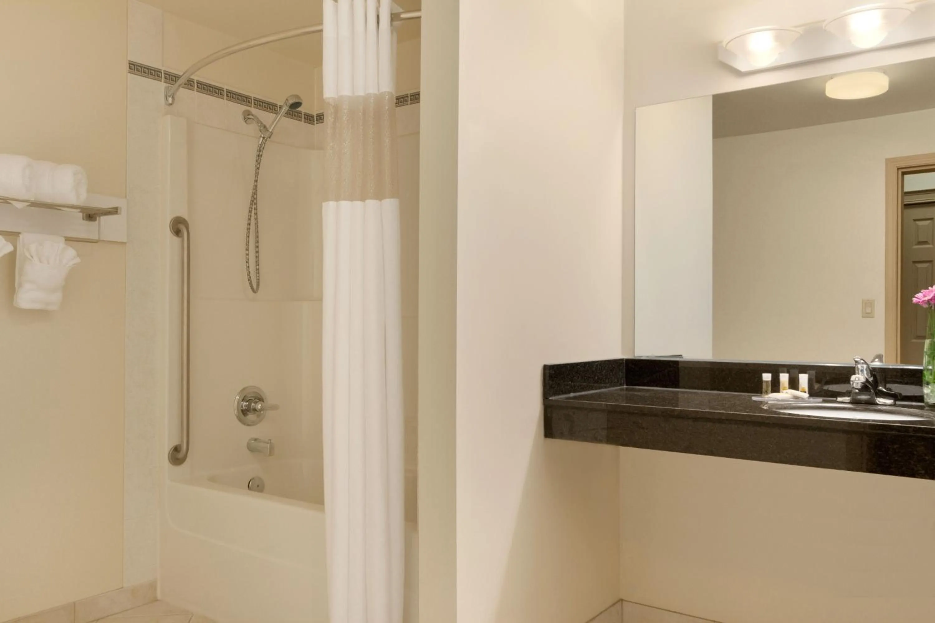 Bathroom in Nova Inn Yellowknife