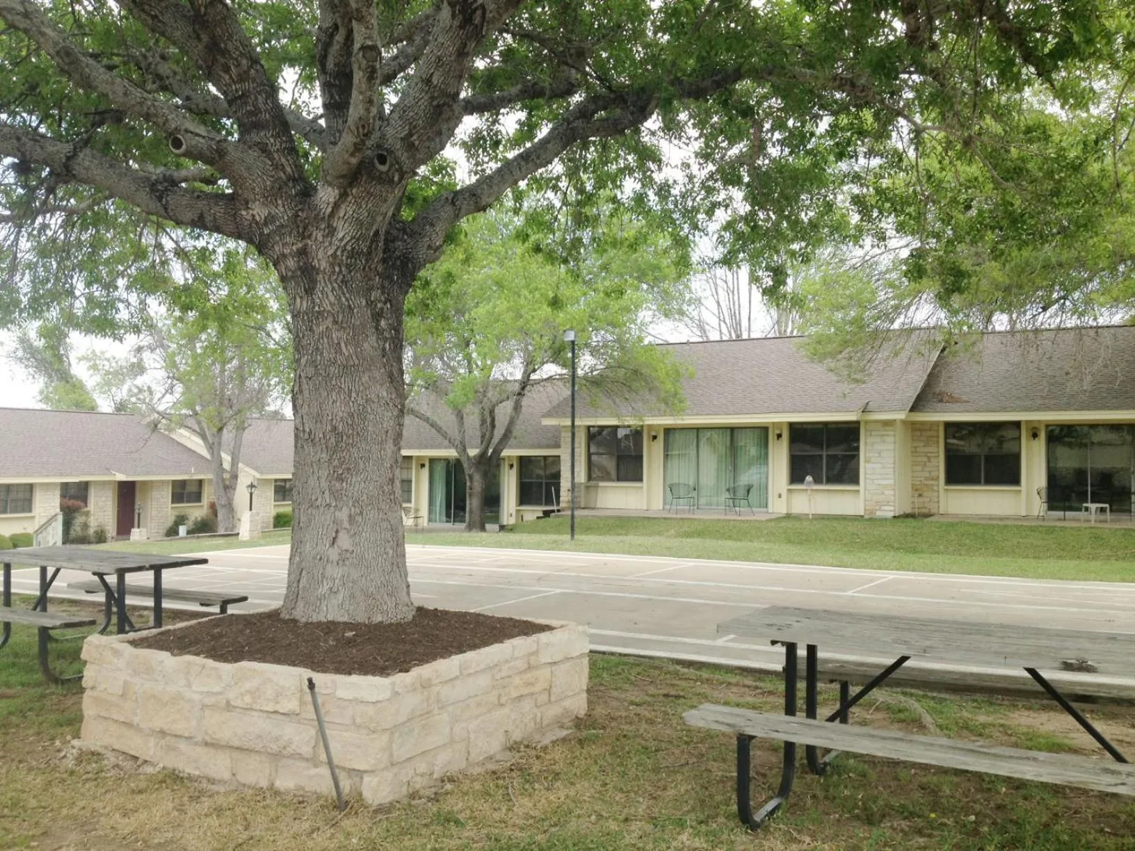 Property building in The Shores at Lake Travis