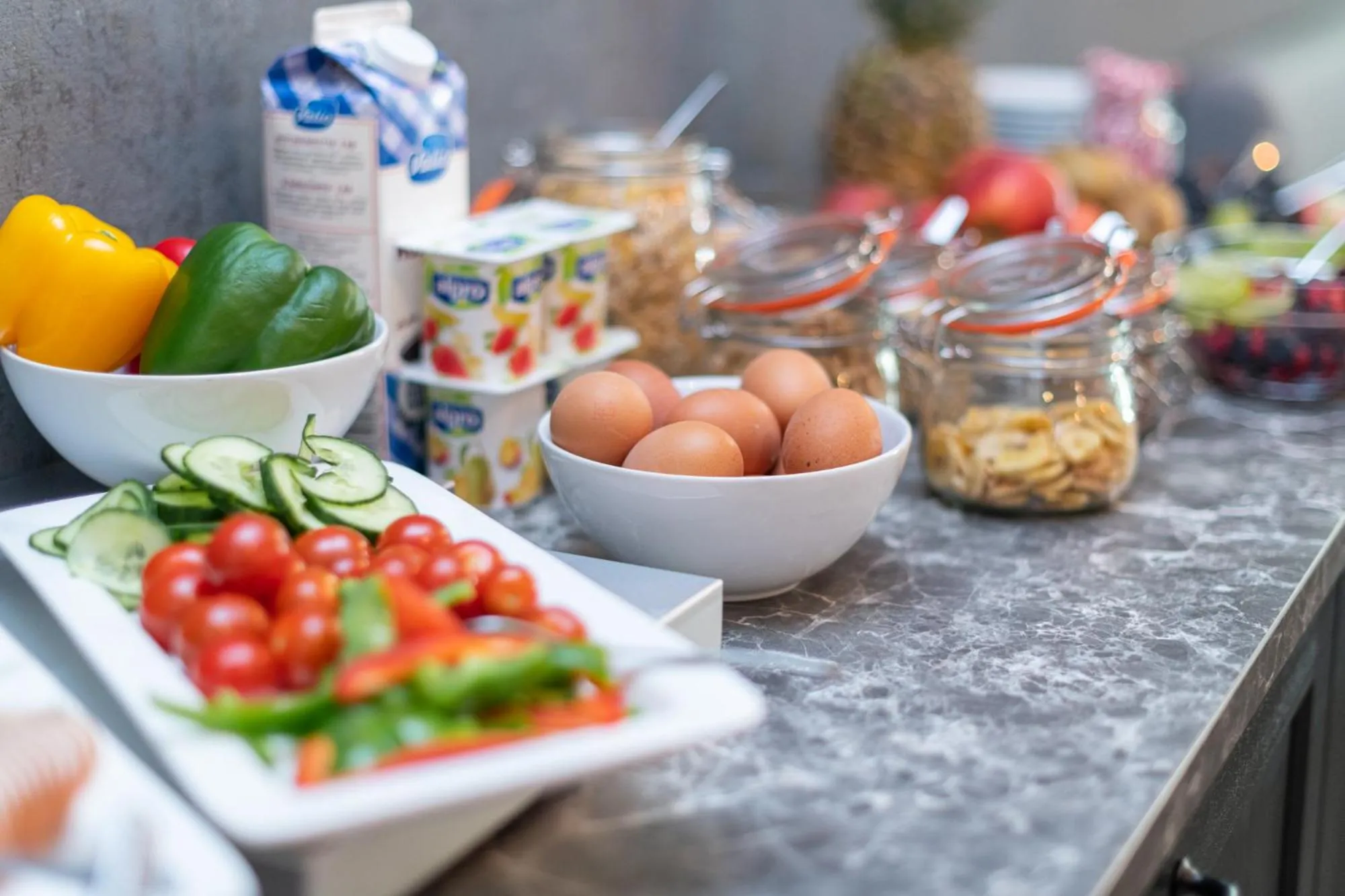 Food and drinks in Hotelli Rakuuna