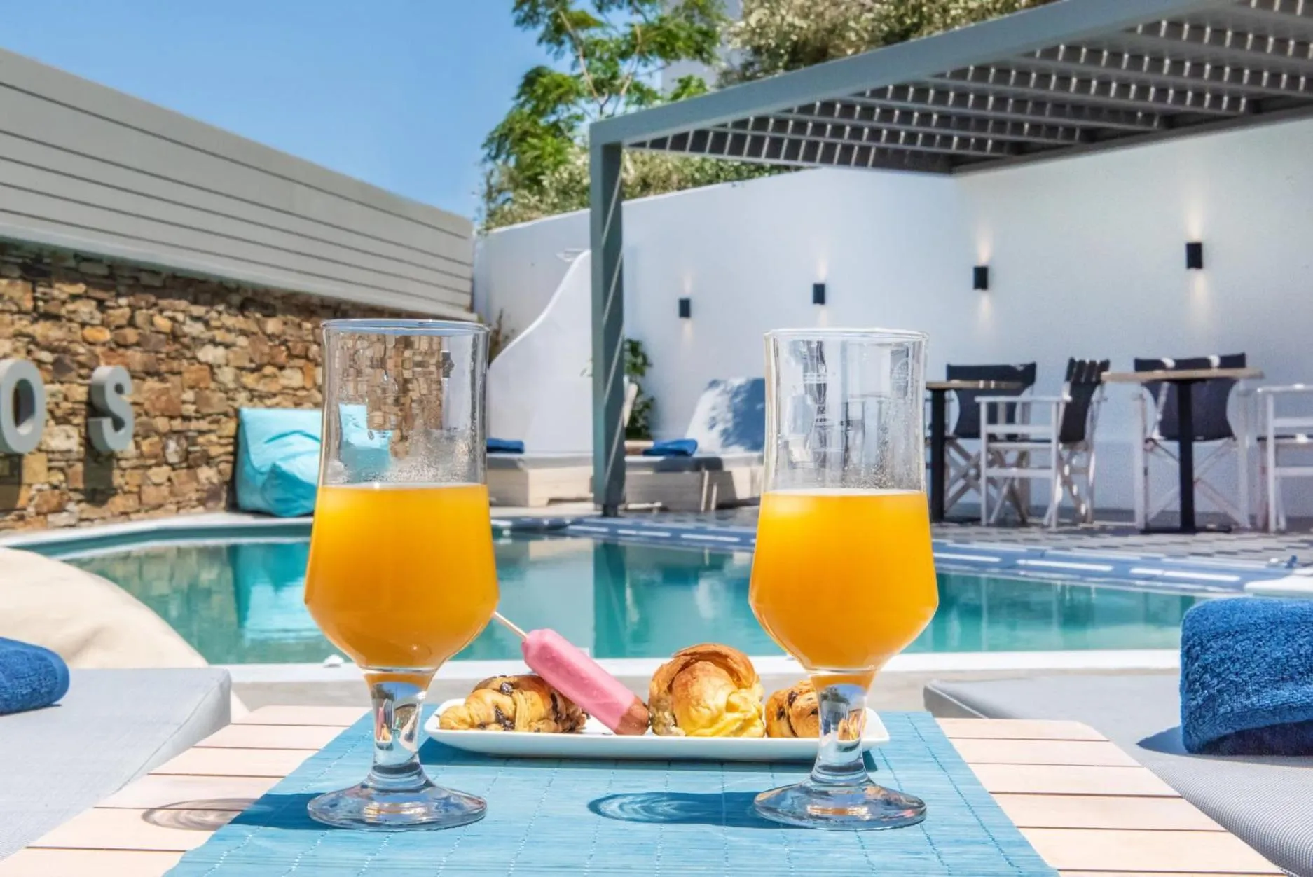 Lithos Luxury Suites