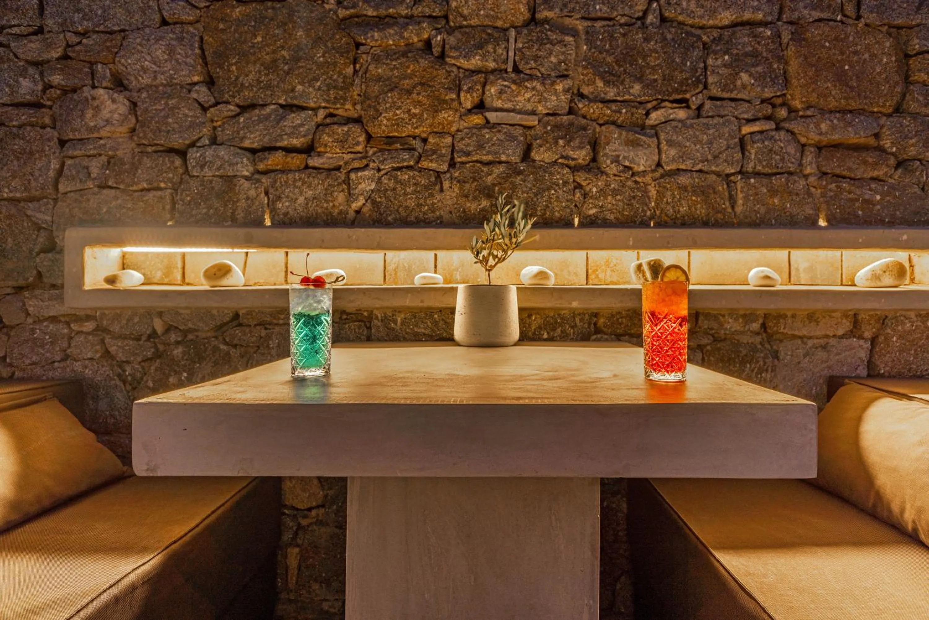 Drinks in Omnia Mykonos Boutique Hotel & Suites