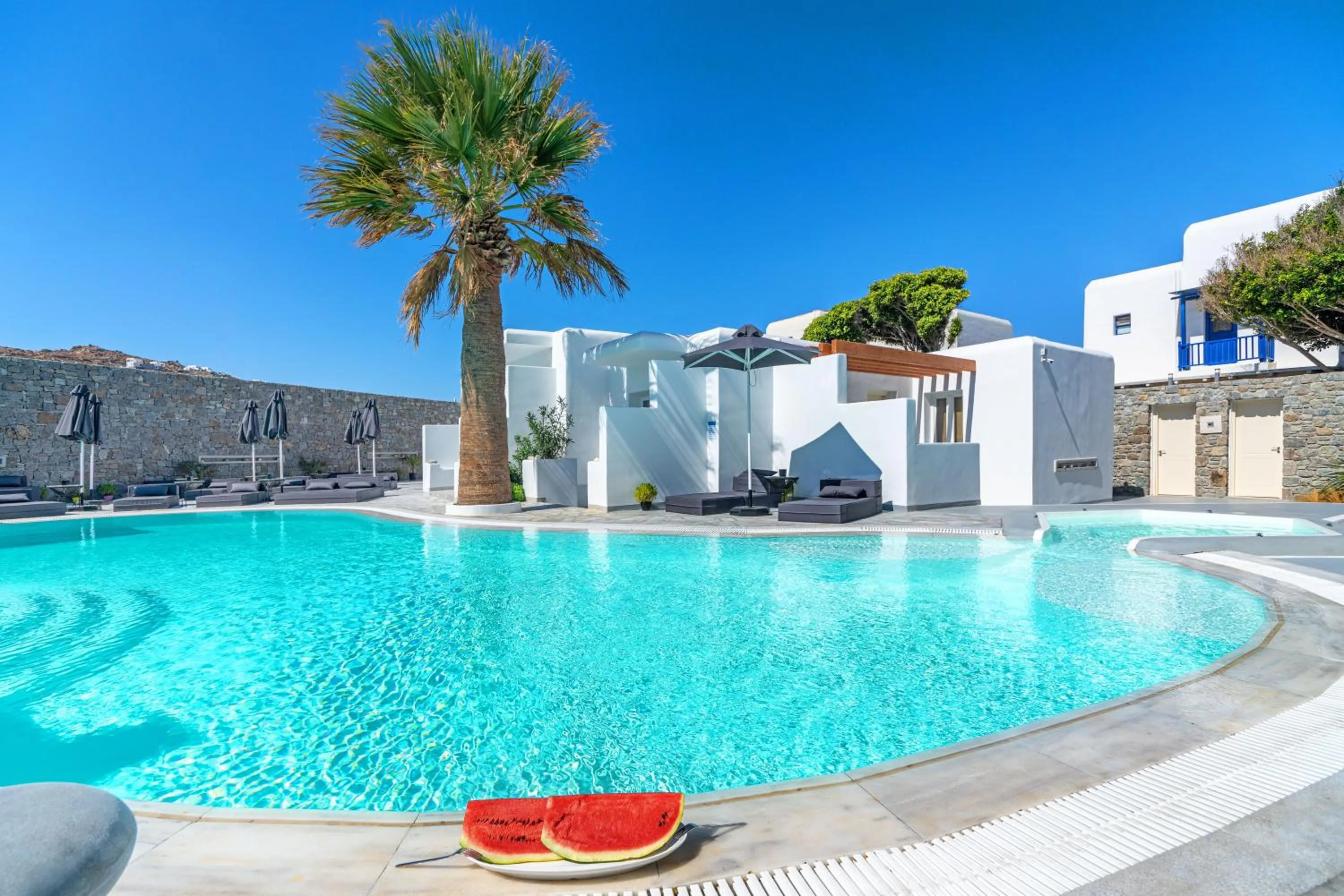Property building in Omnia Mykonos Boutique Hotel & Suites