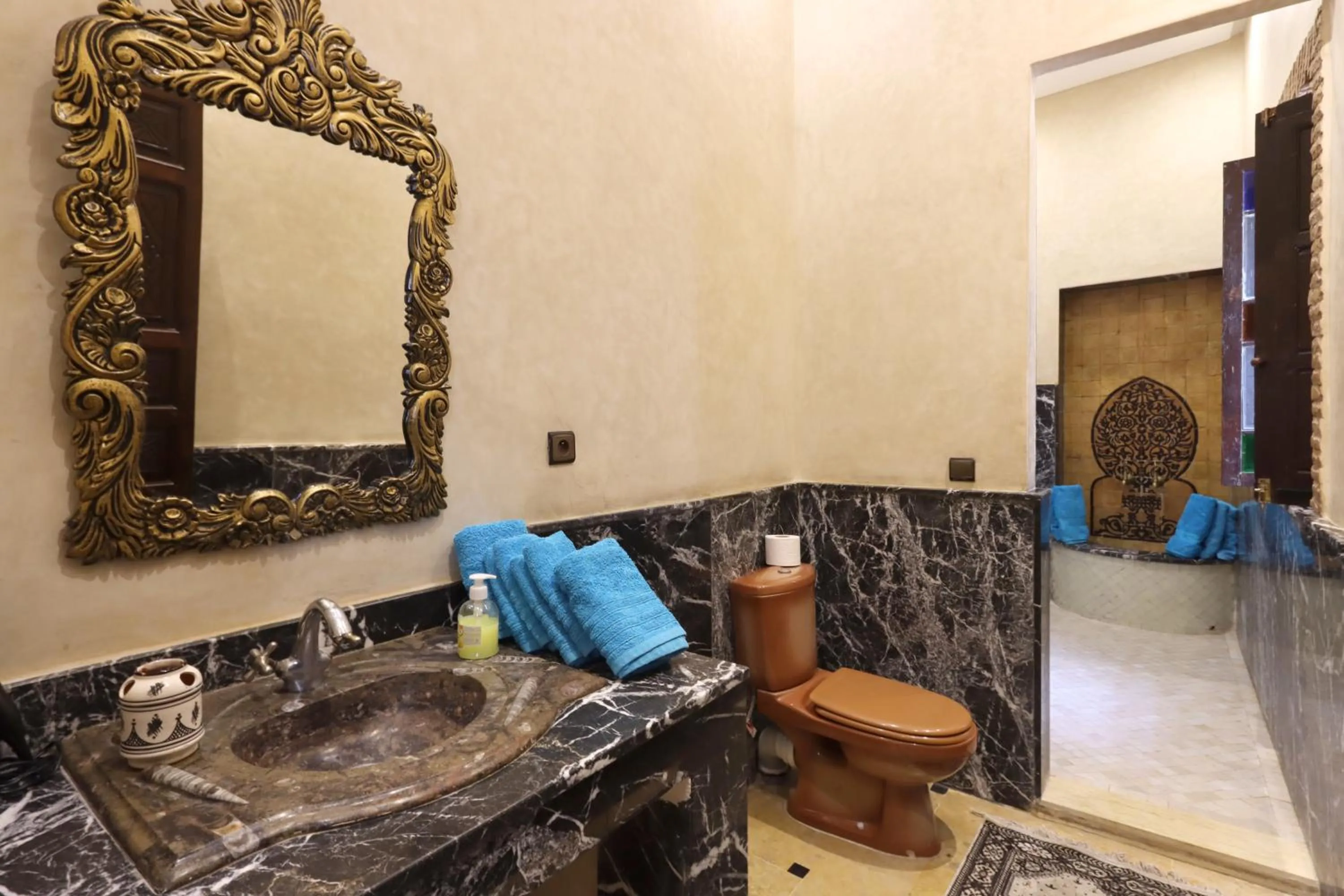 Riad Dwiriyat My Teib