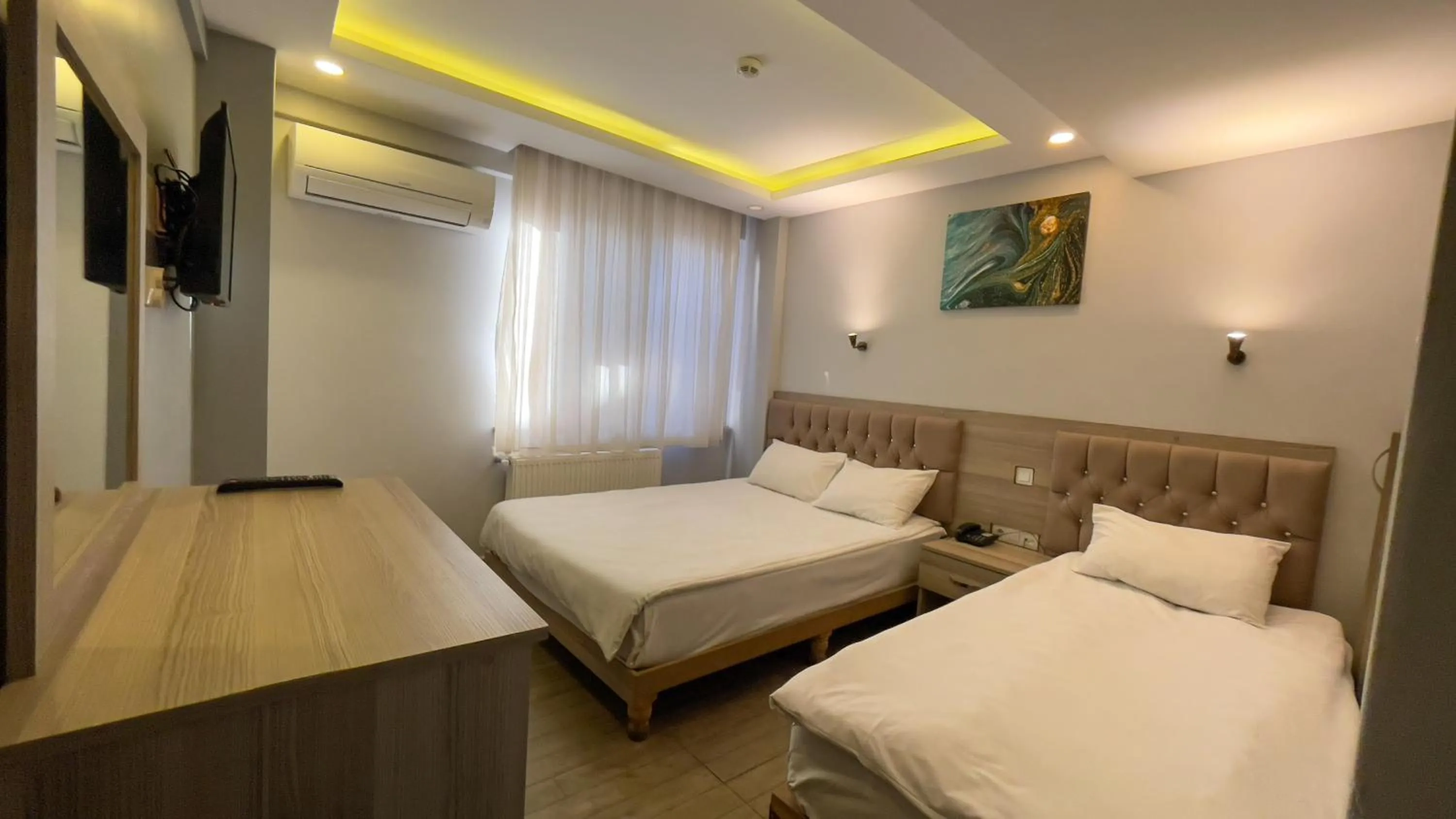 Photo of the whole room, Bed in Gul Otel