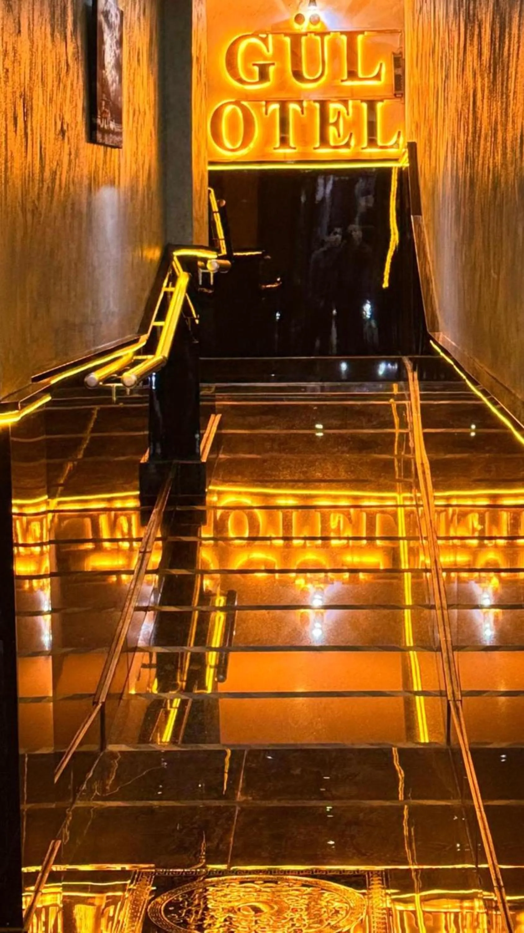 Facade/entrance in Gul Otel