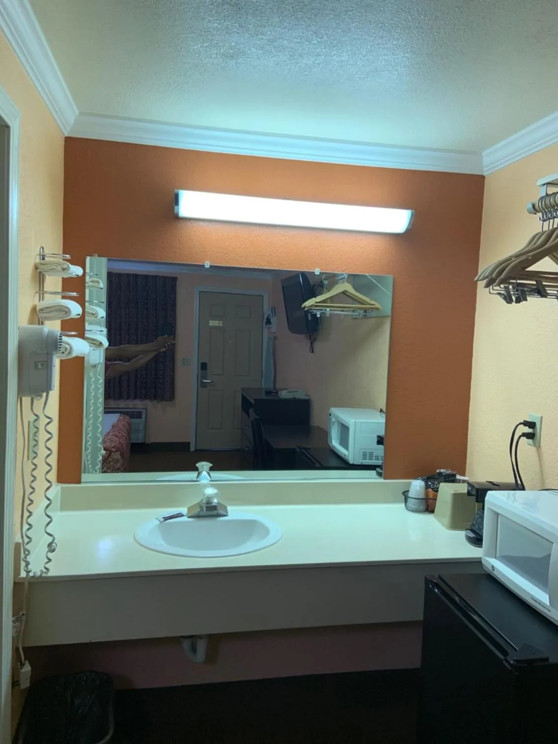 Coffee/tea facilities in Budget Motel