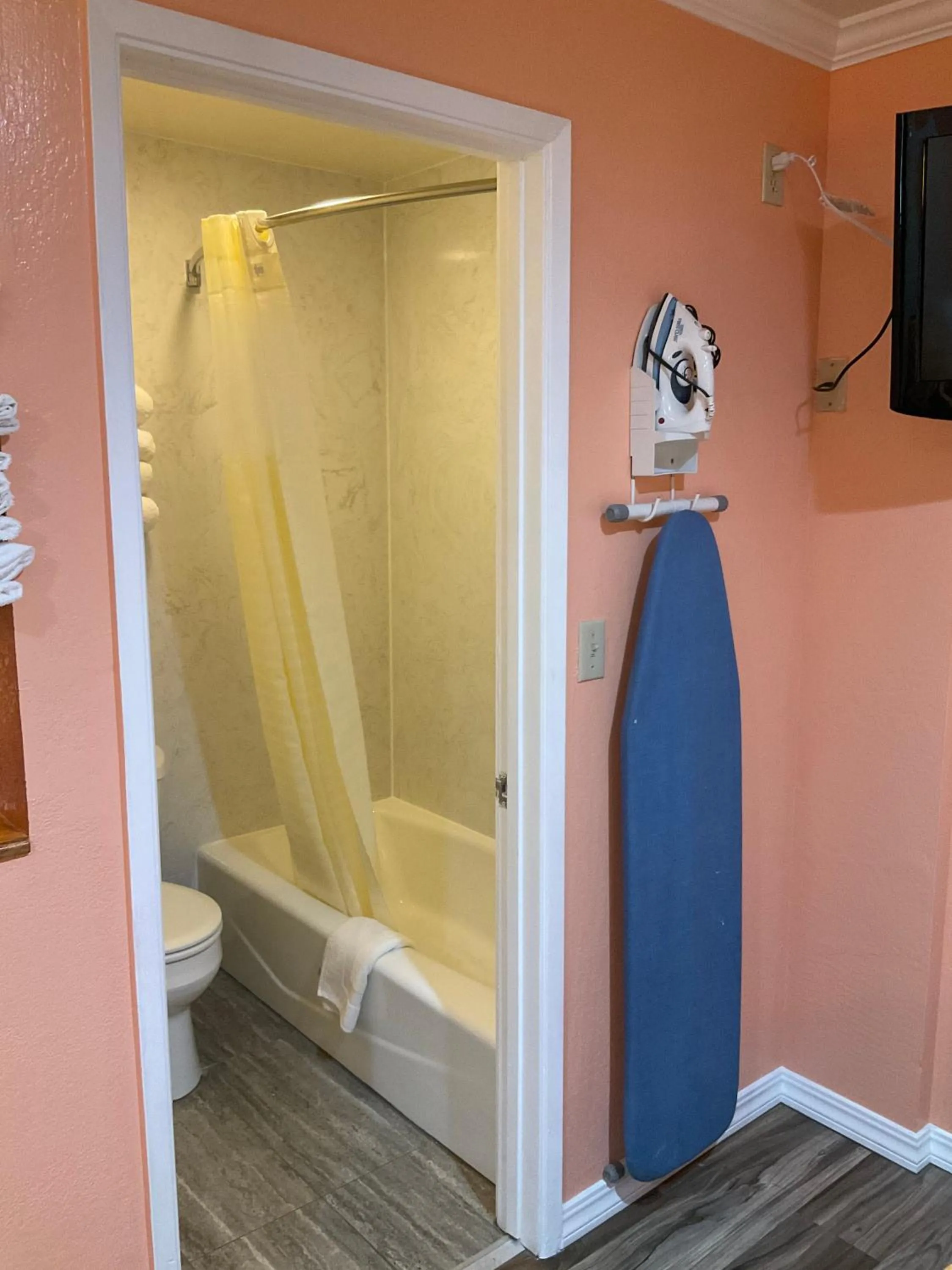 Bathroom in Budget Motel