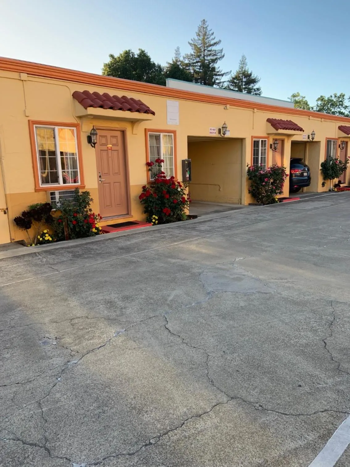 Property building in Budget Motel