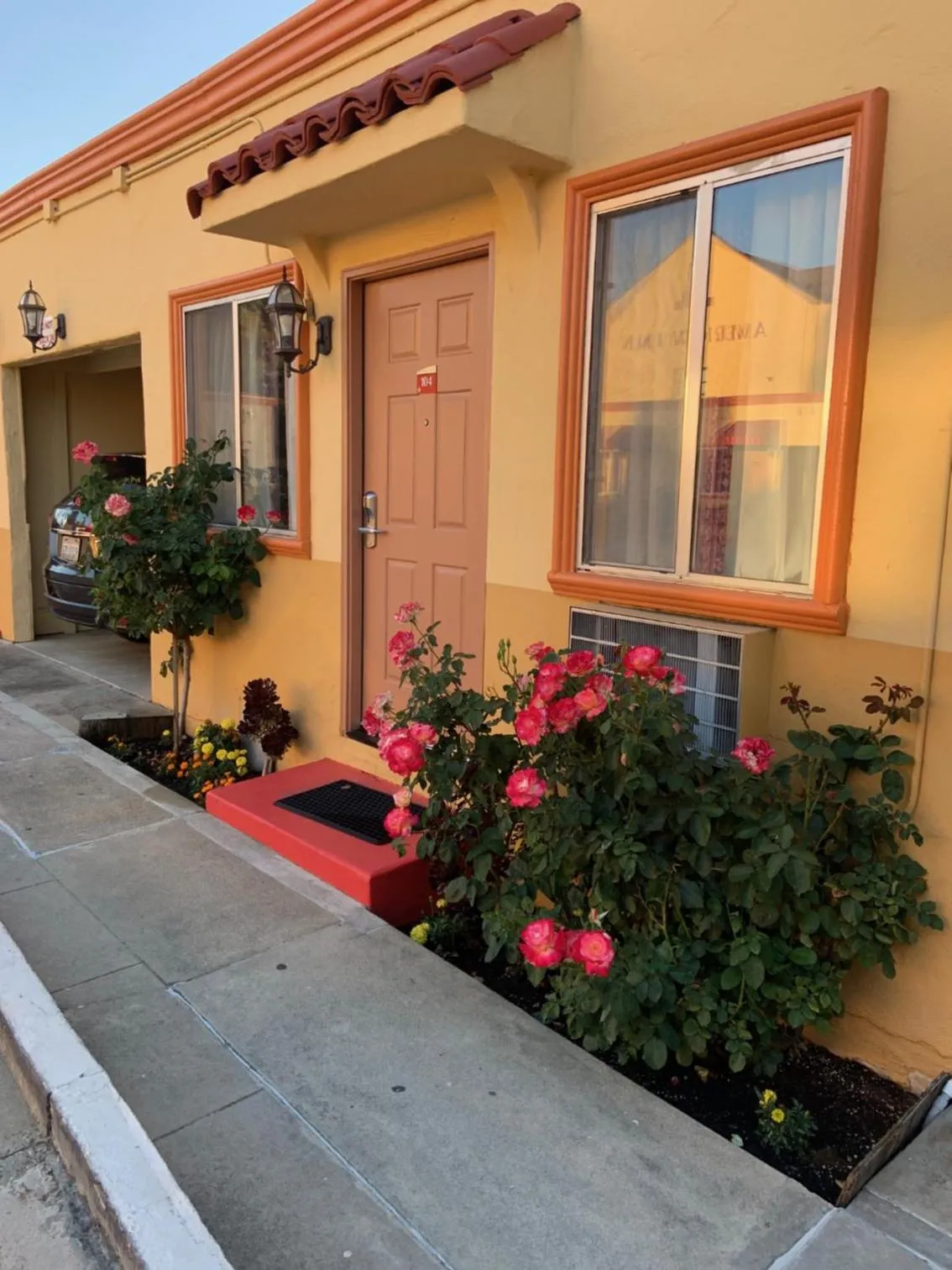 Property building in Budget Motel