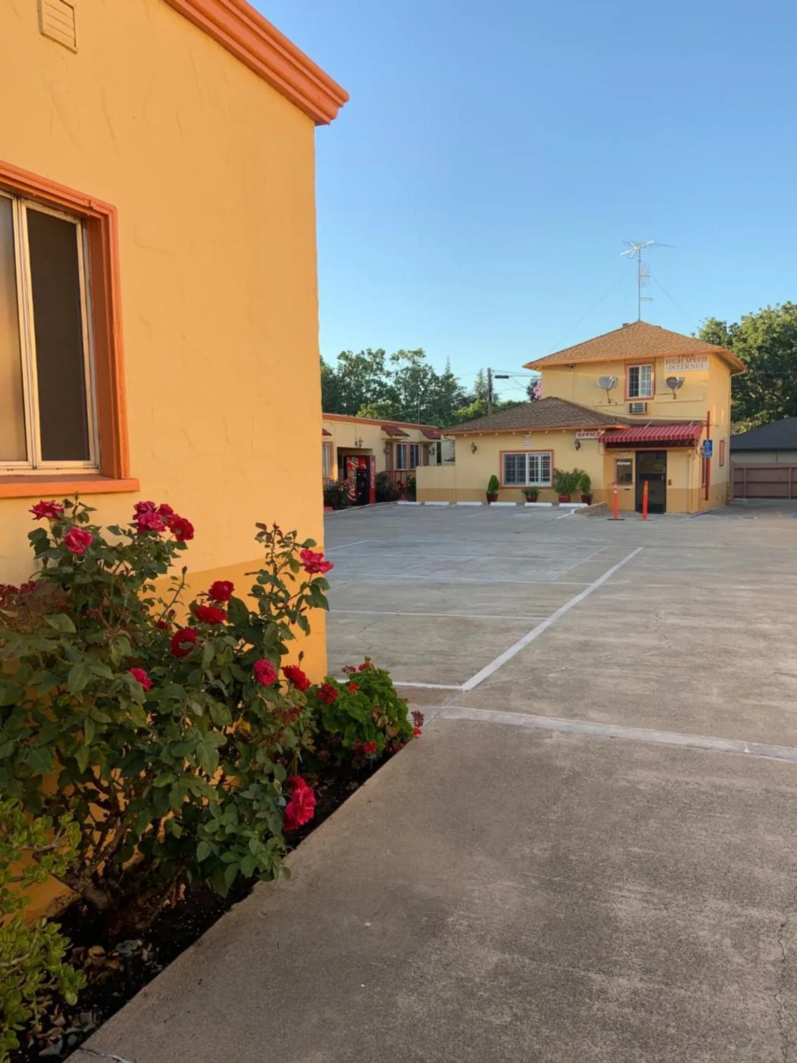 Property building in Budget Motel