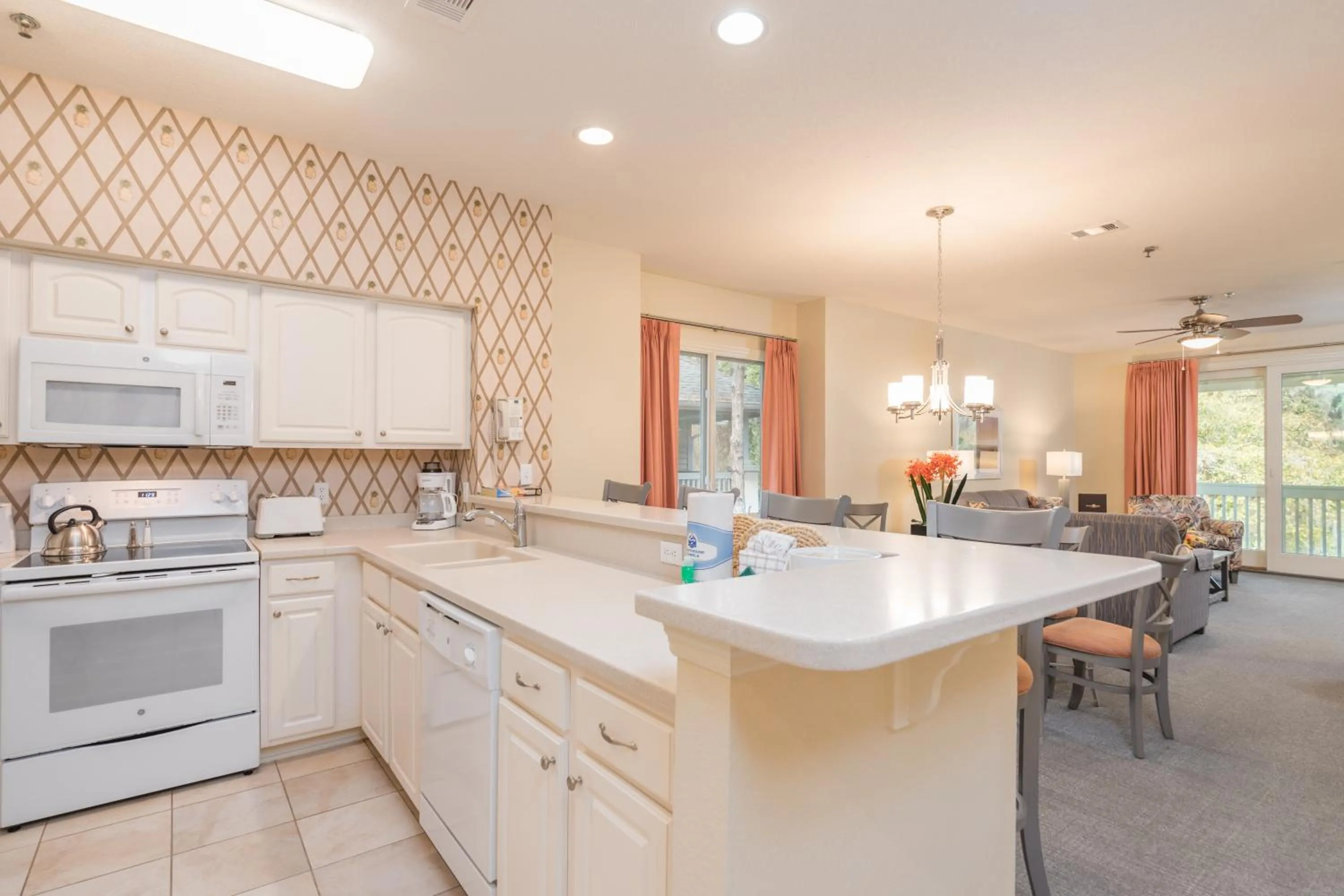 Kitchen or kitchenette in Island Links Resort by Palmera