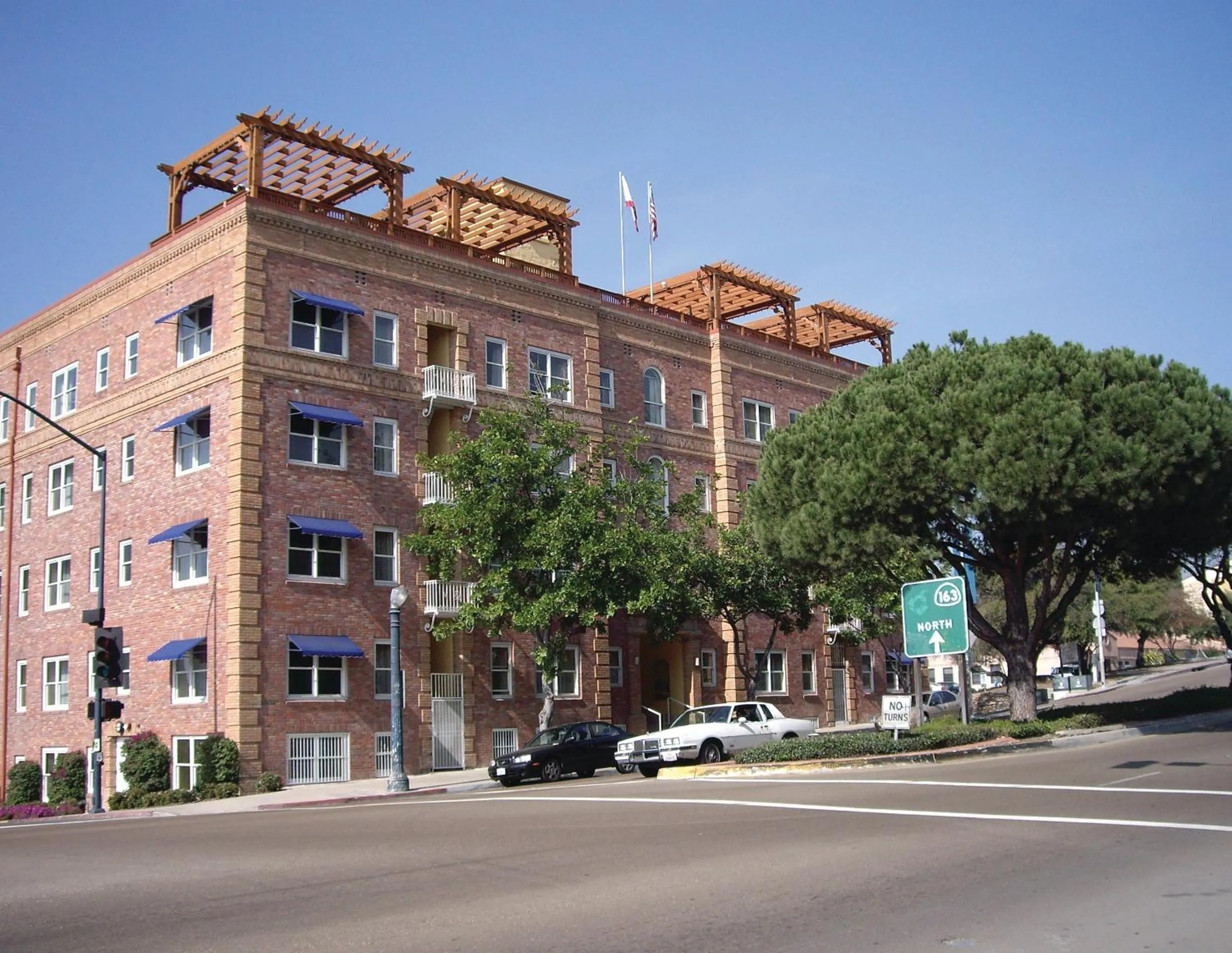 Property building in WorldMark San Diego - Balboa Park