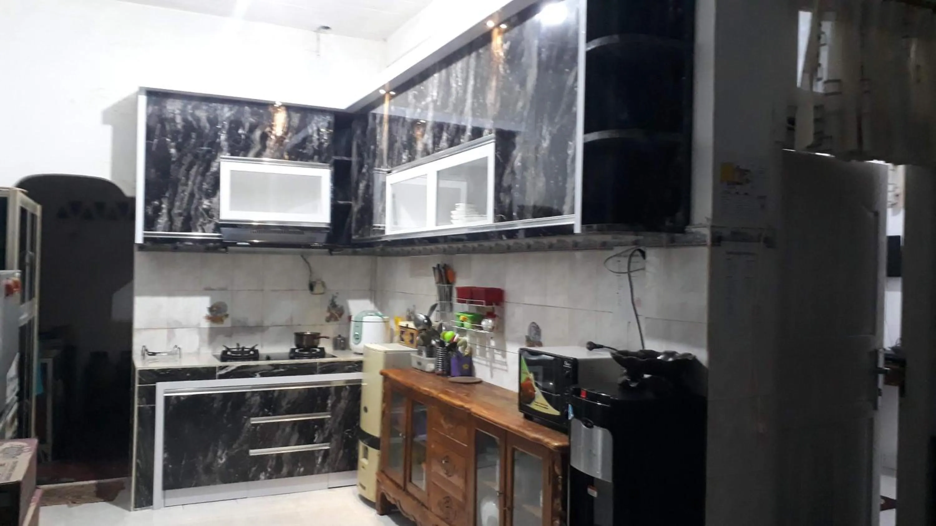 Communal kitchen in BUMiMi HOMESTAY
