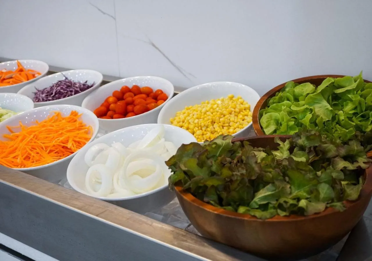 Food in Alfahad Hotel