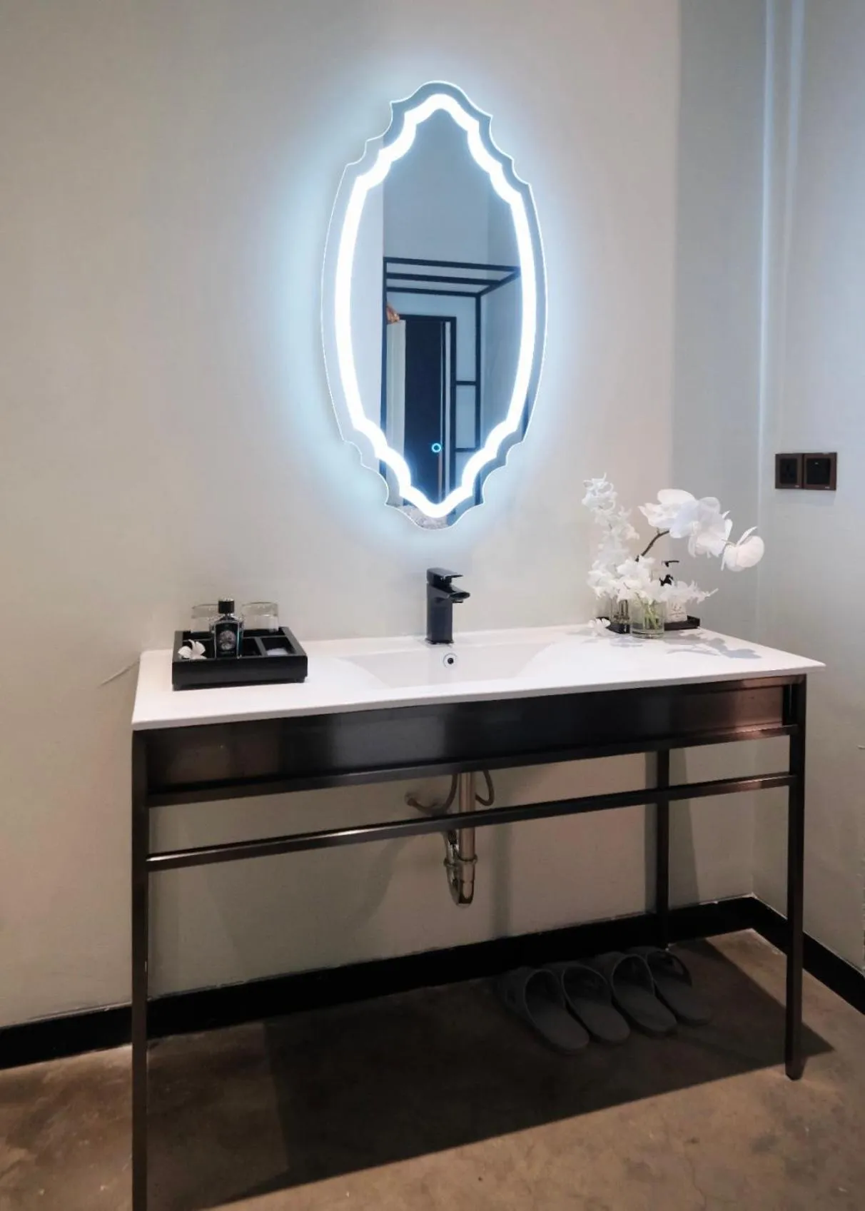 HOTEL le JARDIN SECRET saigon