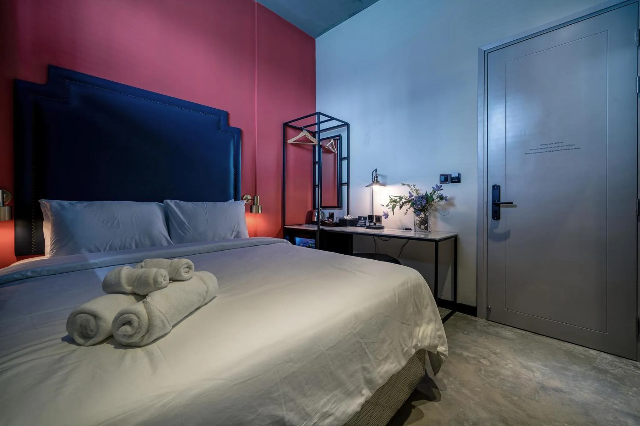 Bed in HOTEL le JARDIN SECRET saigon