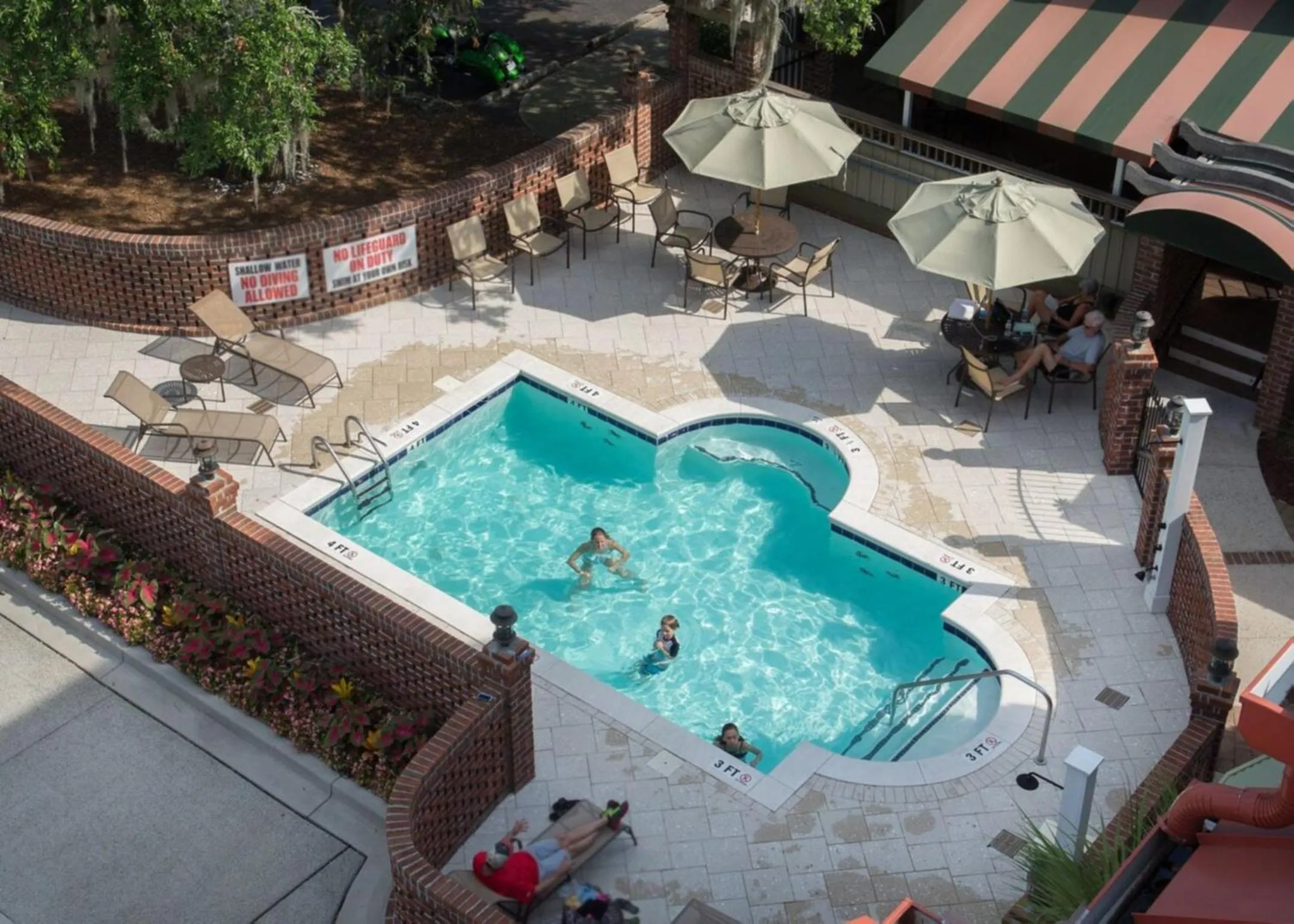 Patio in The Inlet Sports Lodge