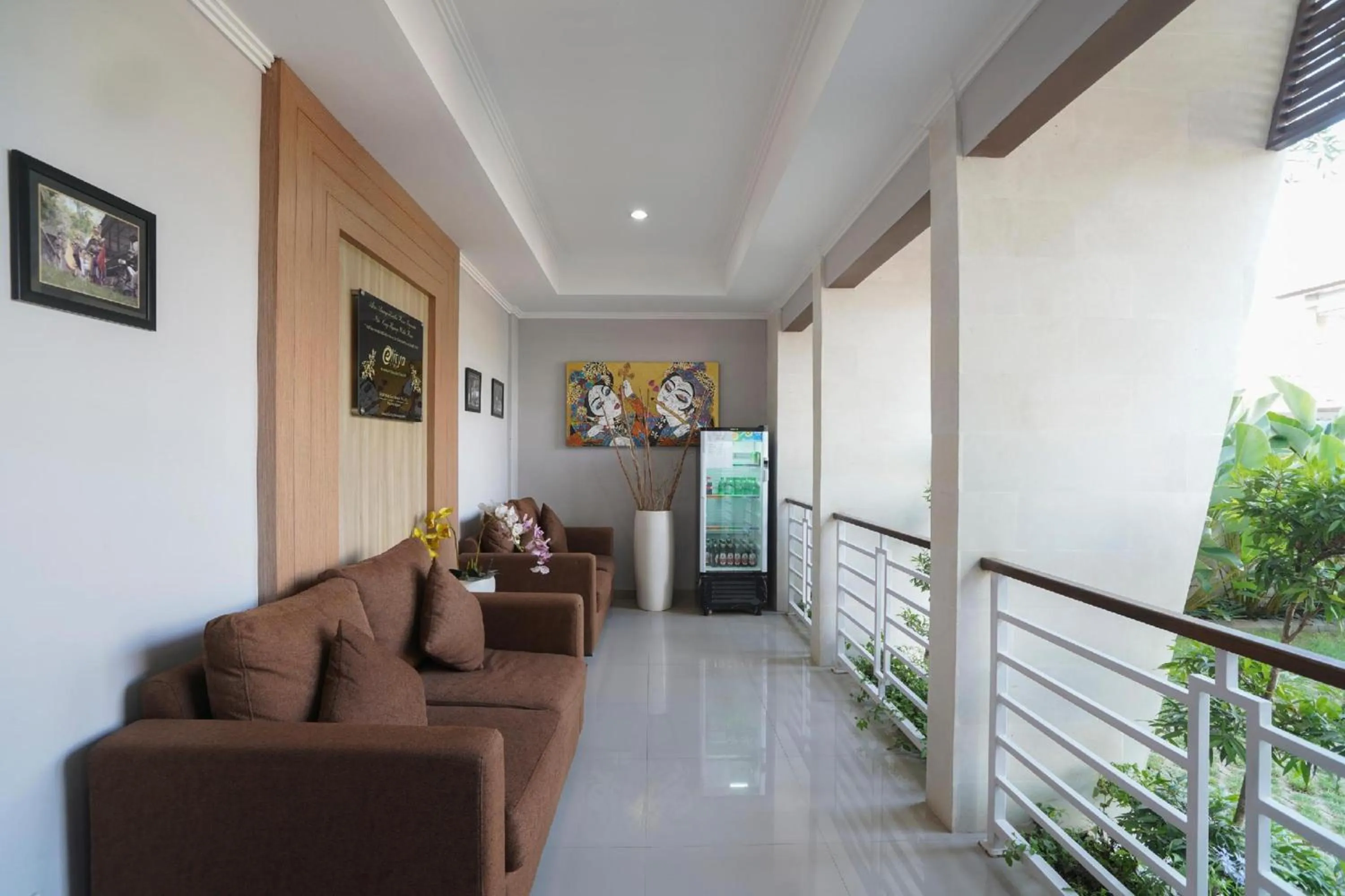 Balcony/Terrace in Capital O 2166 Elitya Stay