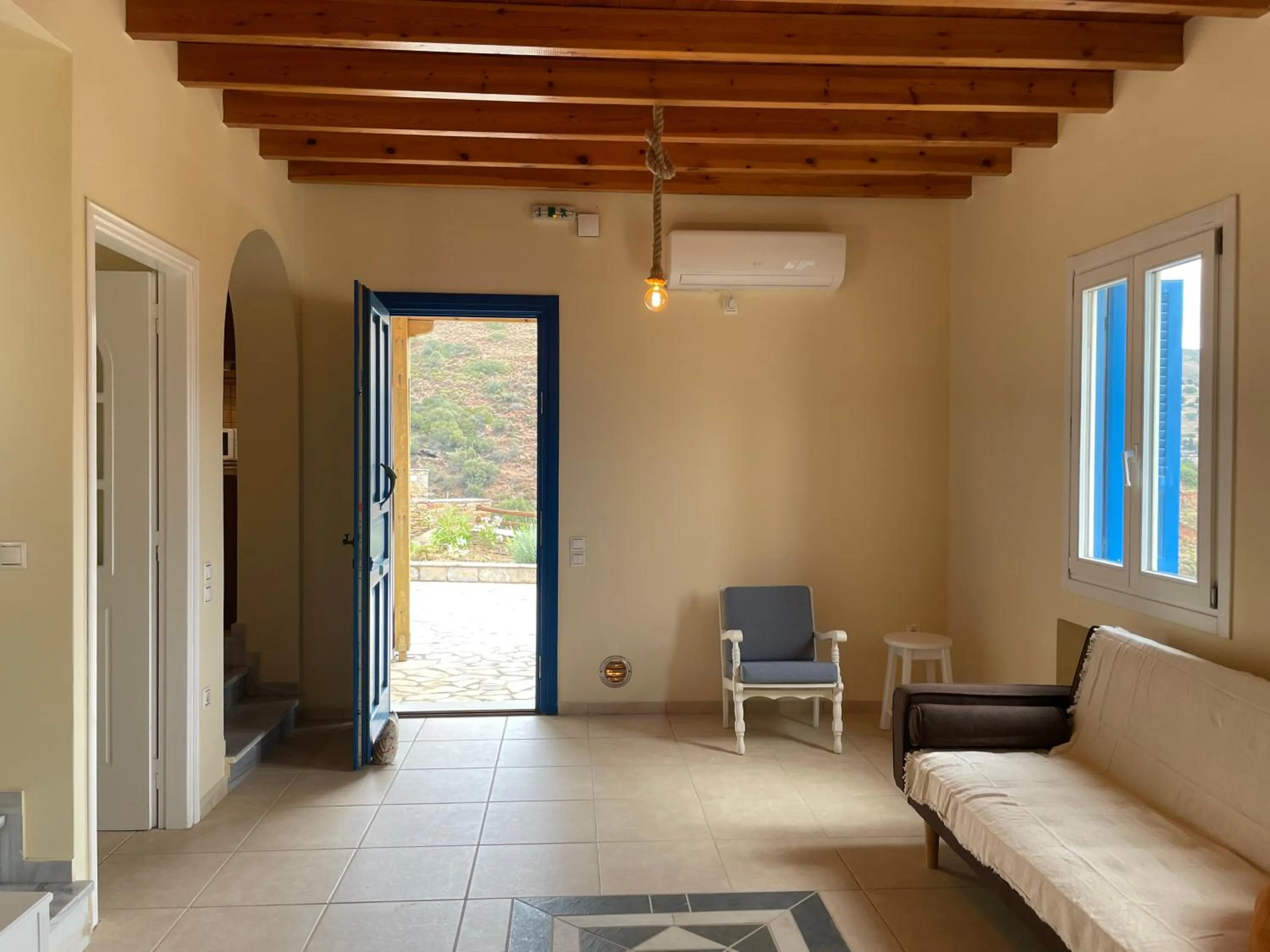 Facade/entrance in Monolithos Villas