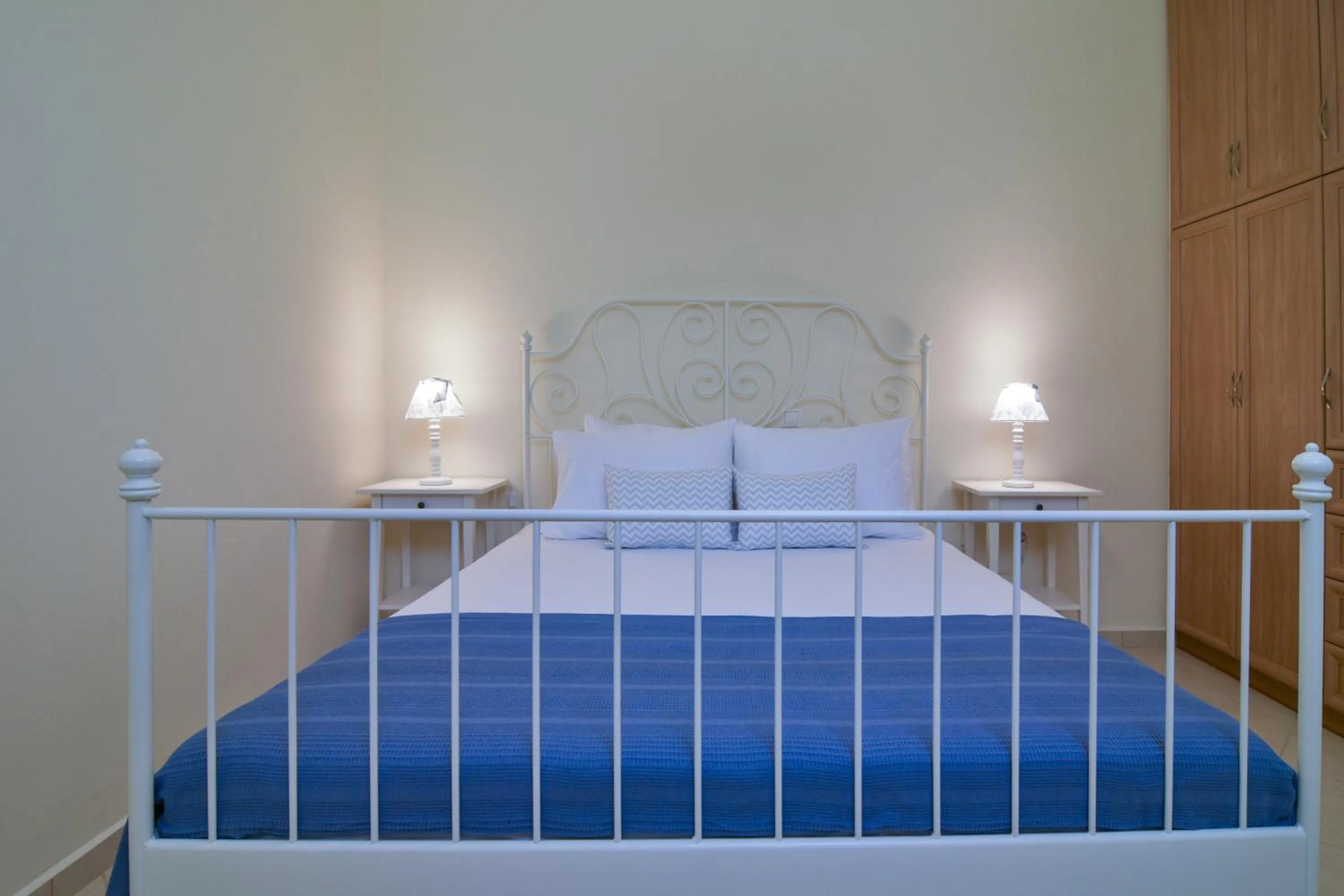 Bedroom, Bed in Monolithos Villas