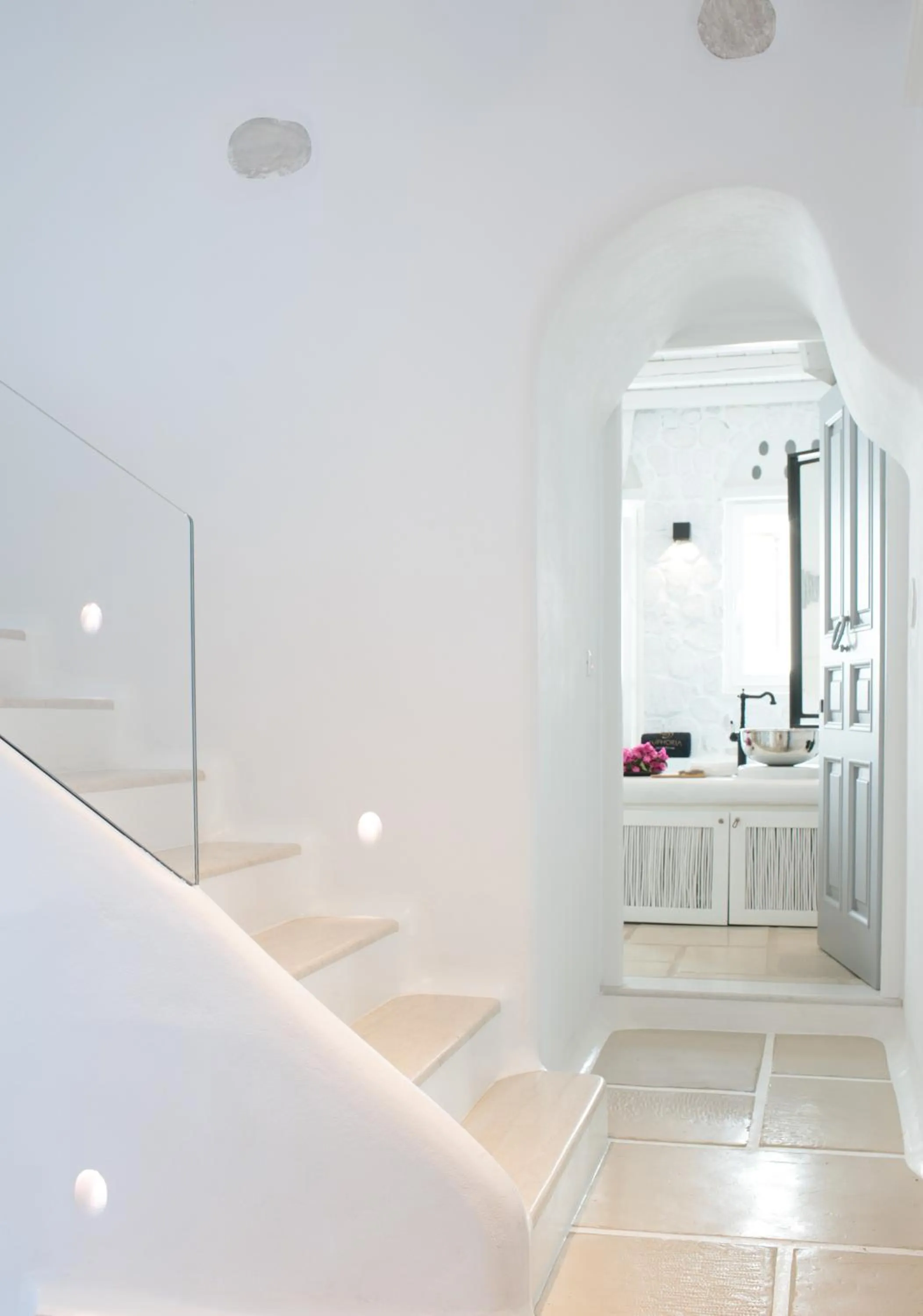 Facade/entrance, Bed in Euphoria Downtown