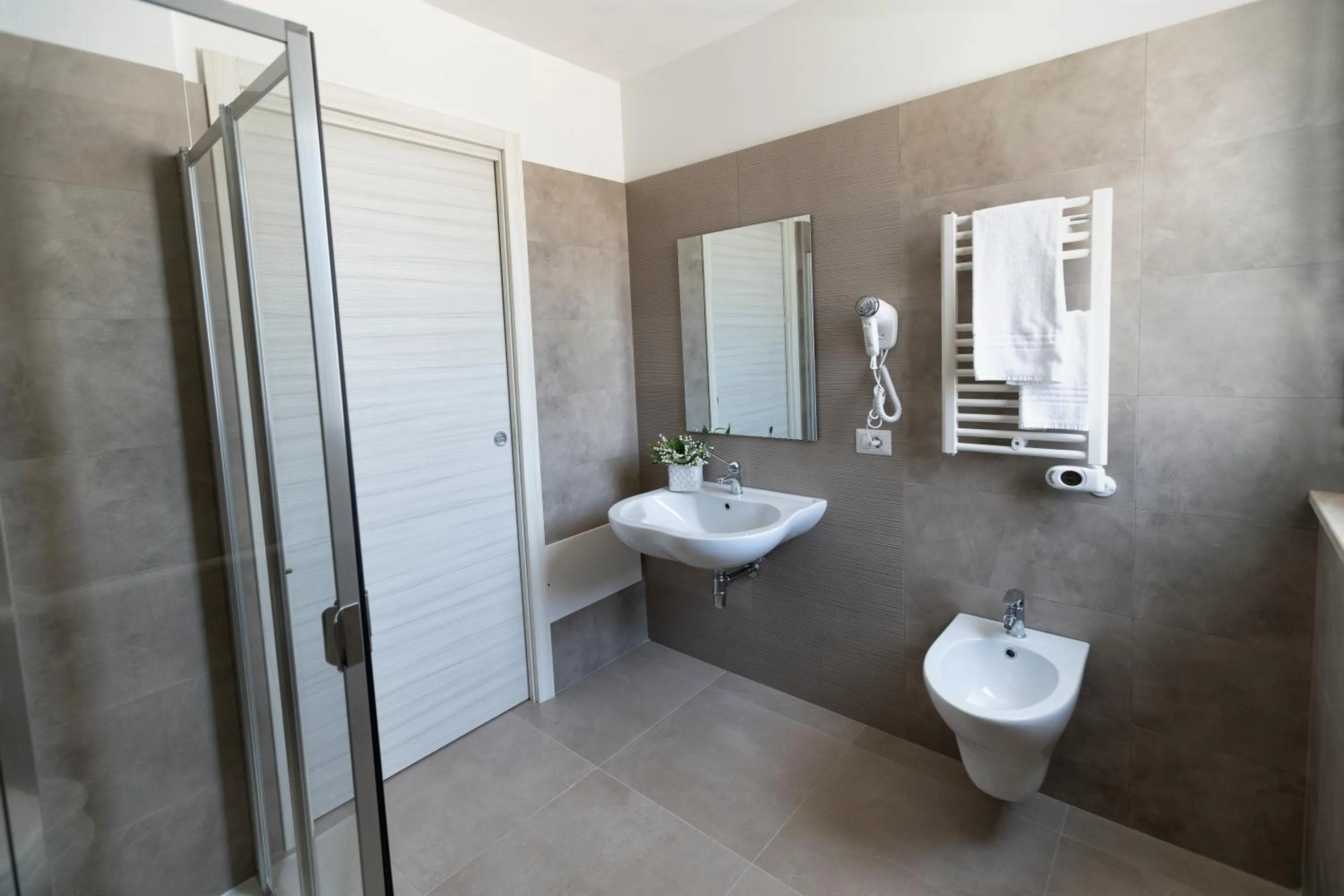 Toilet in Vasto Aparthotel