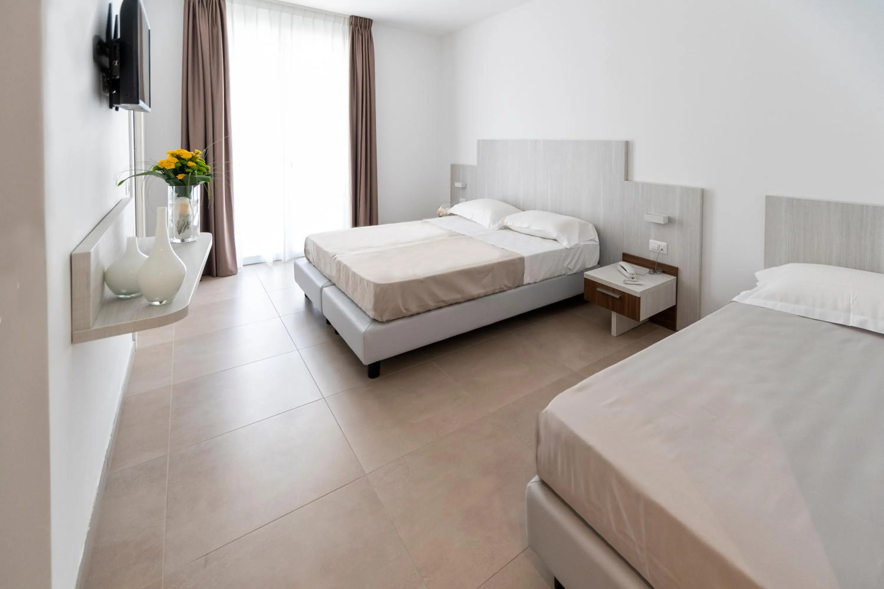 Photo of the whole room in Vasto Aparthotel