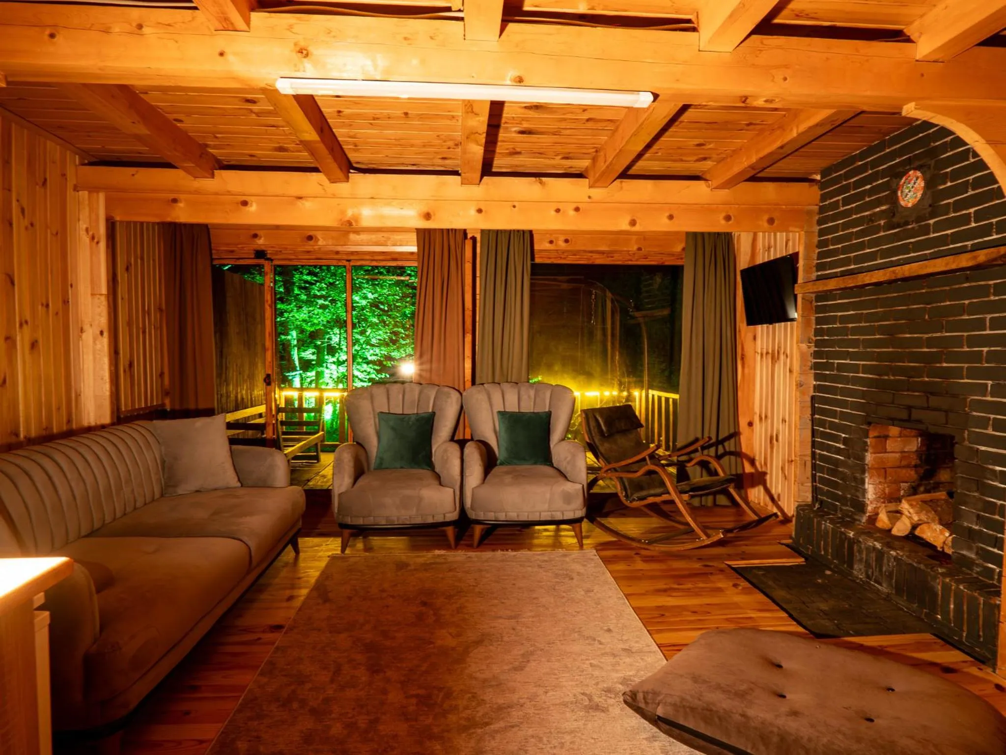 Night in Sumda Konaklar