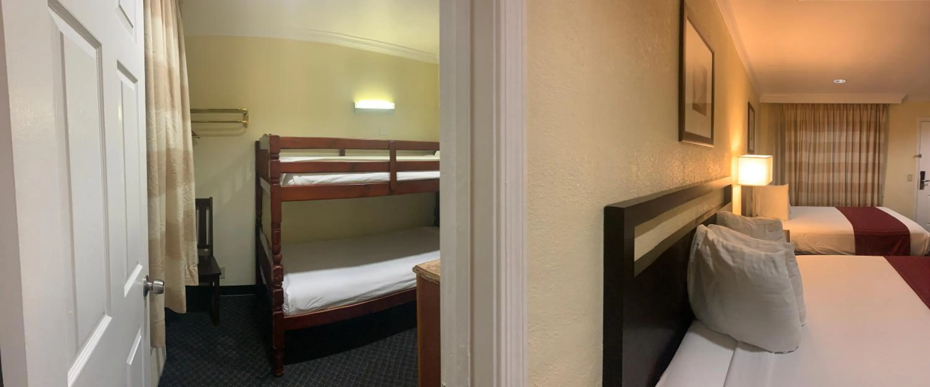 Bed in Best Inn & Suites