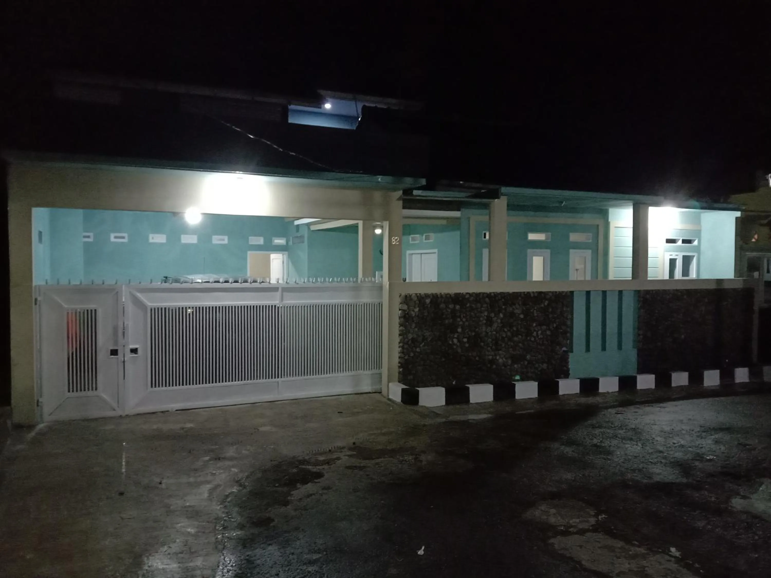 Guesthouse - Biru Homestay