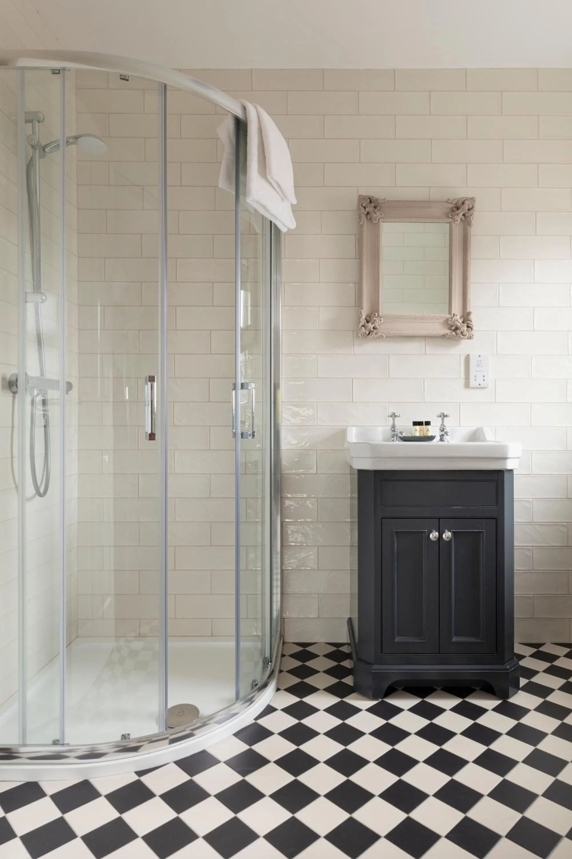 Shower in Bridge Street Townhouse