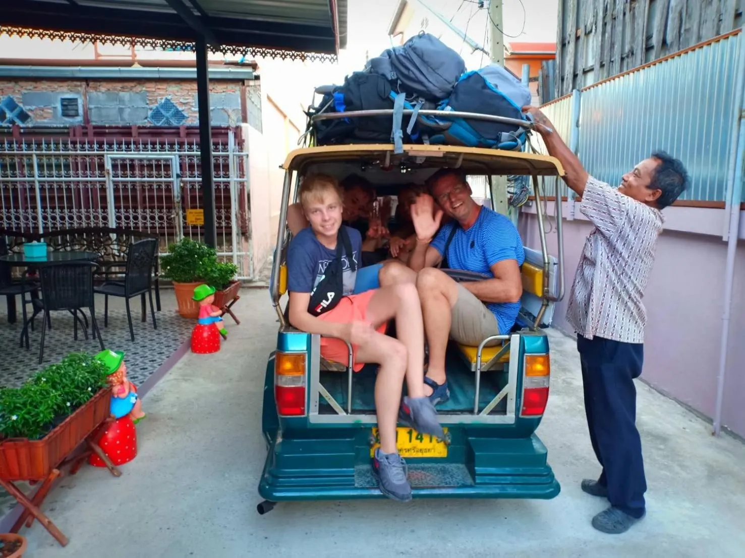 group of guests in Siri Guesthouse