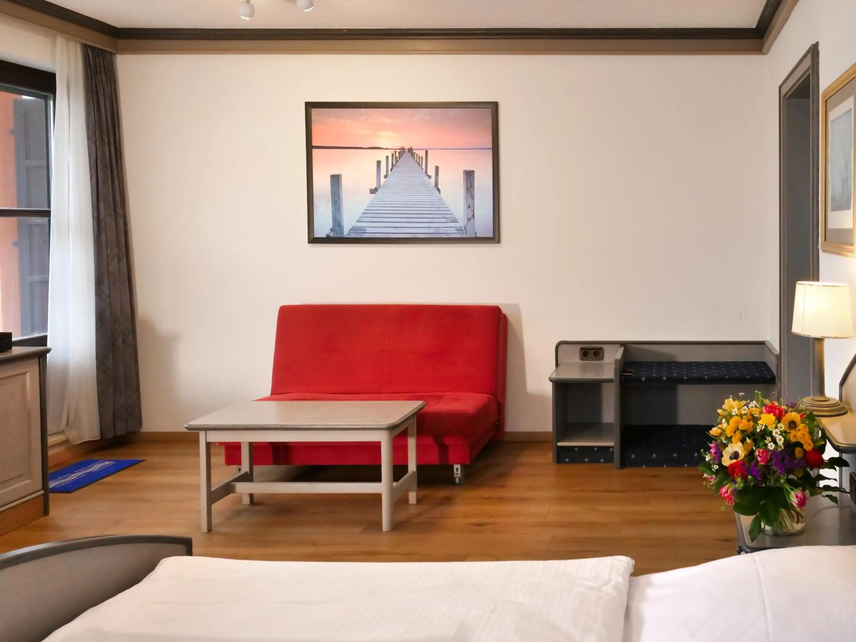 Photo of the whole room in Seehotel Pegasus