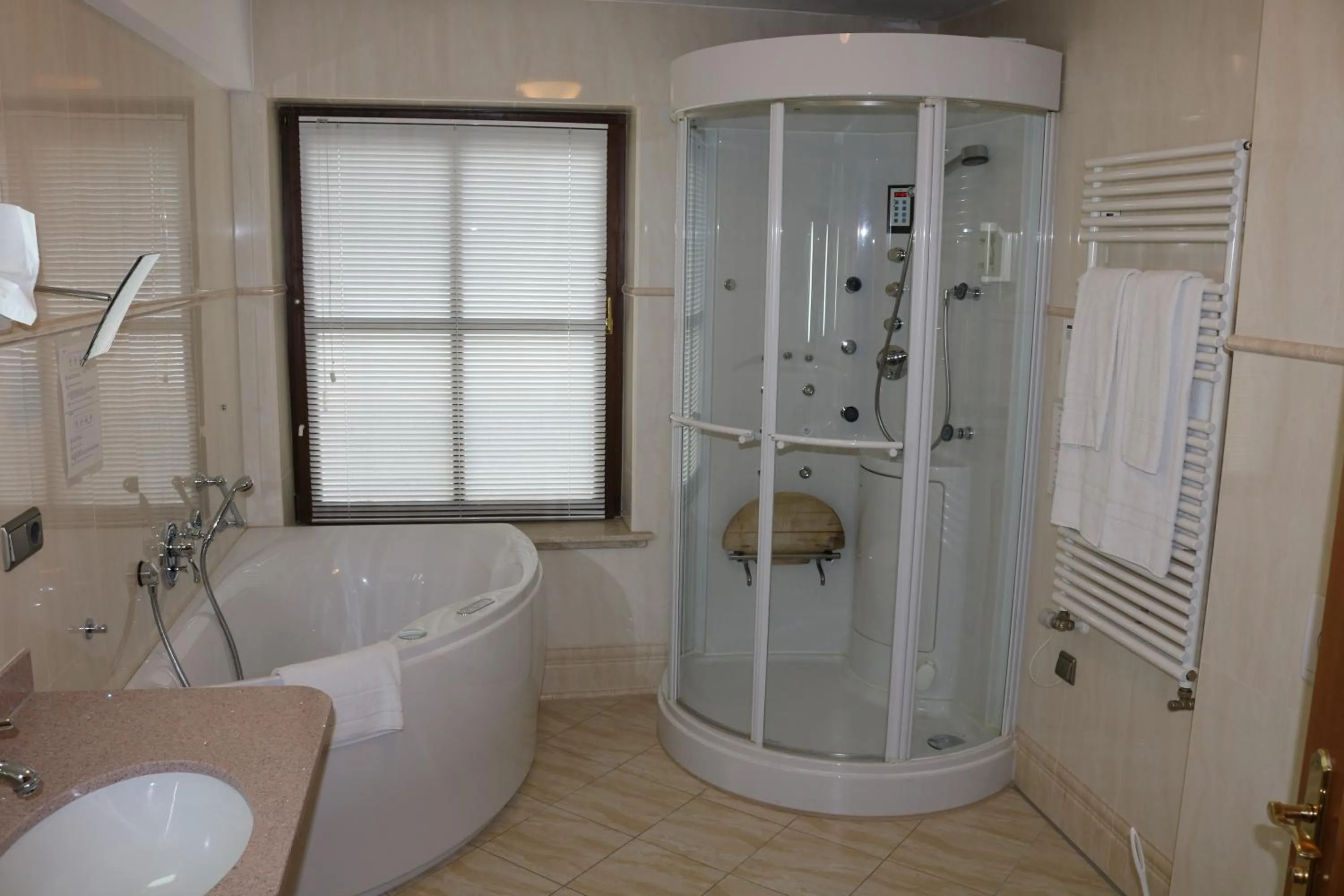 Shower in Seehotel Pegasus