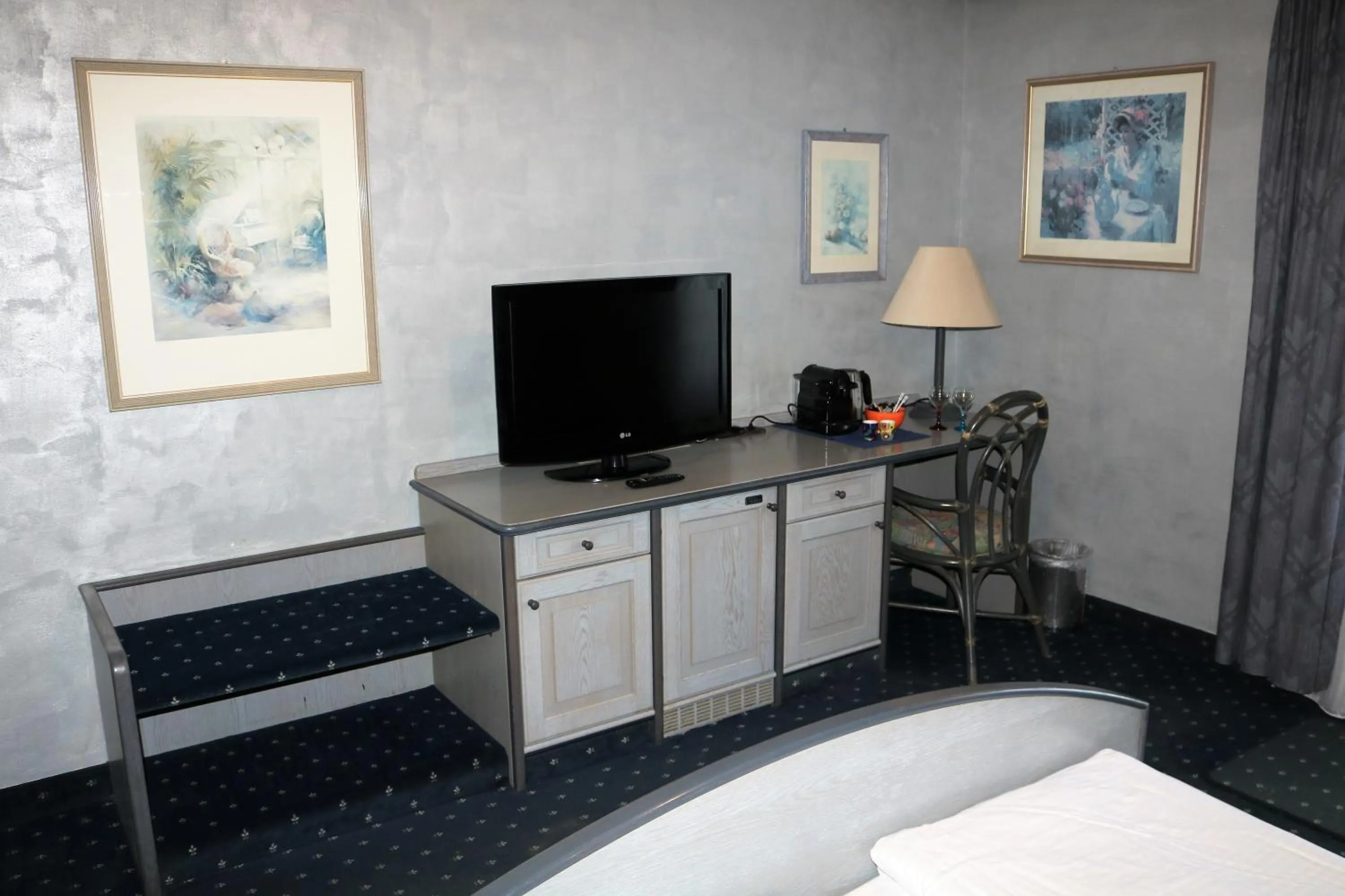 TV and multimedia in Seehotel Pegasus