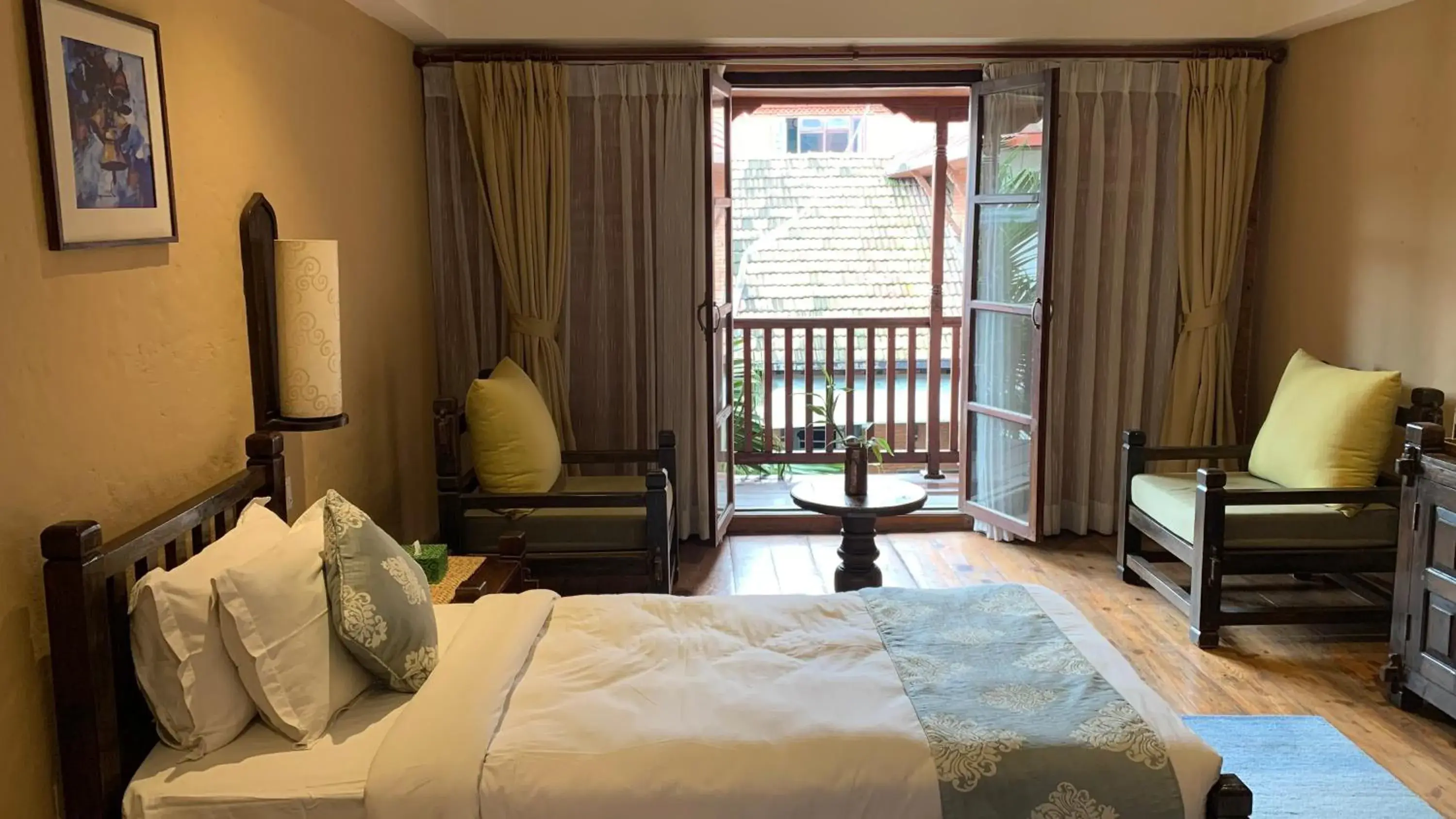 Super Deluxe Double or Twin Room - single occupancy in Hotel Thamel House - 6 km from Boudhanath Stupa, Kathmandu Super Deluxe Double or Twin Room - single occupancy in Hotel Thamel House - 6 km from Boudhanath Stupa, Kathmandu