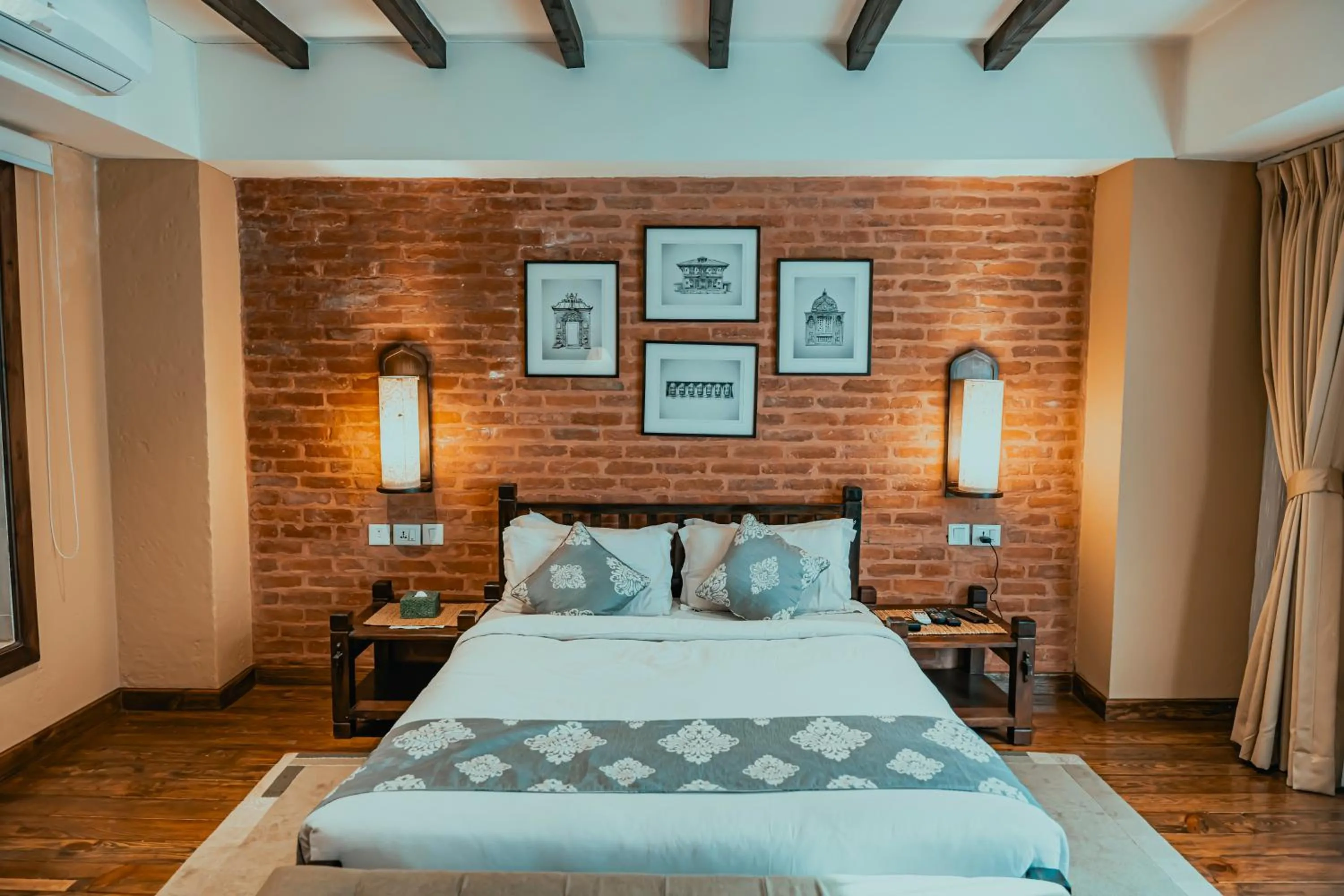 Bed in Hotel Thamel House - 6 km from Boudhanath Stupa, Kathmandu