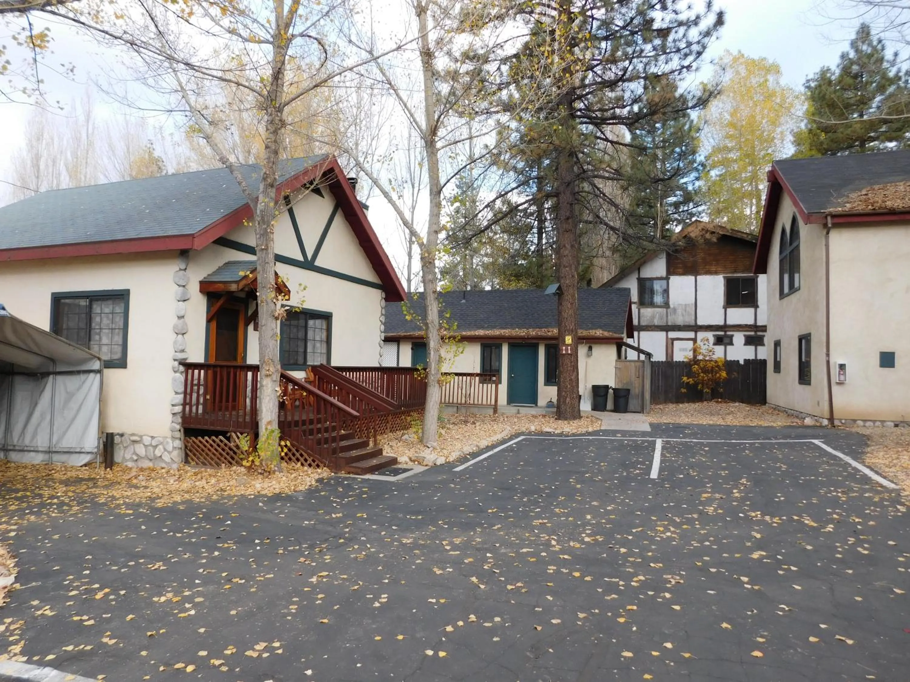 Other in Castle Wood Theme Cottages- COUPLES ONLY